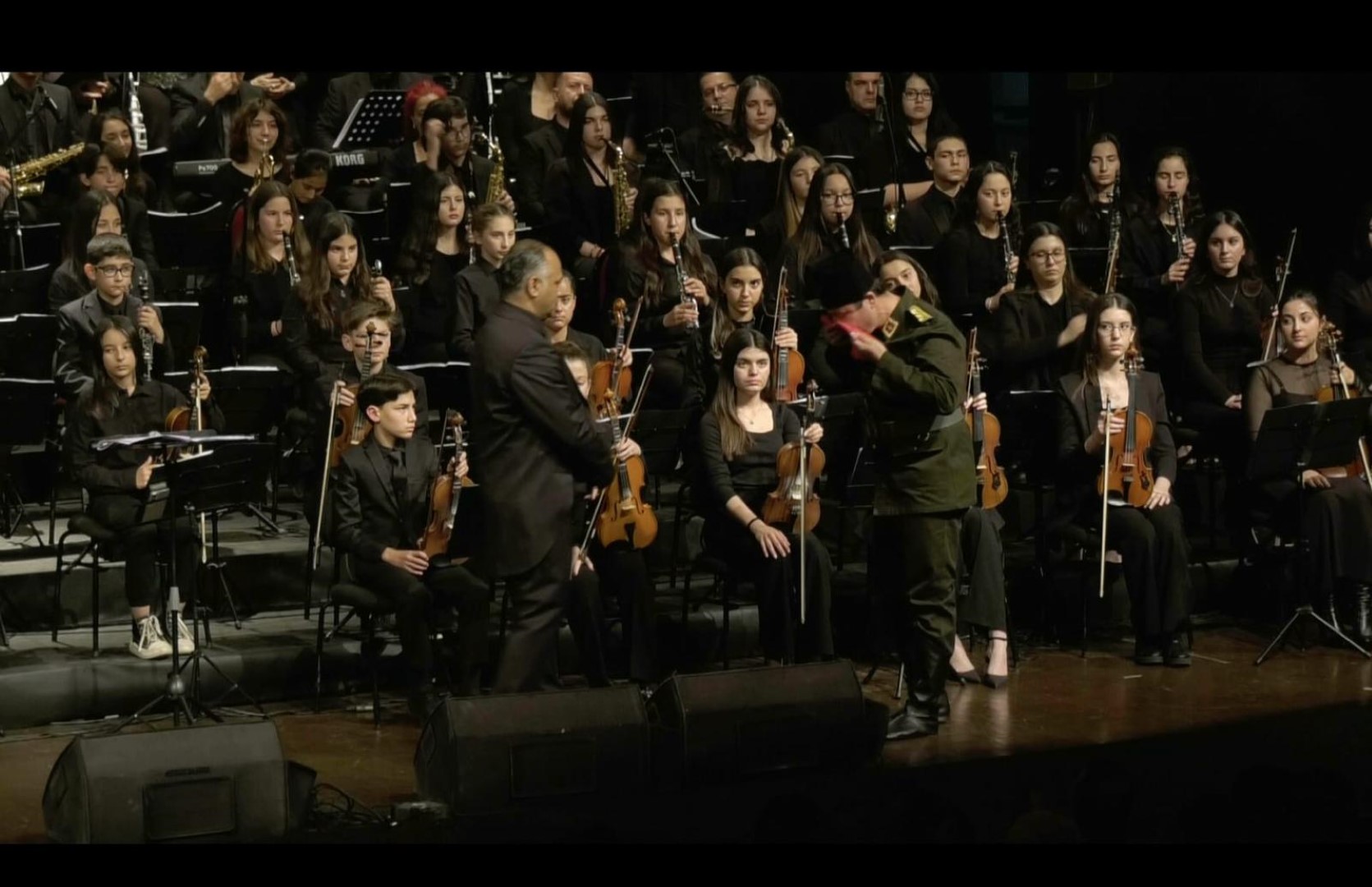 Oratoryo’da Açılan Türk Bayrağı Şehit Ailesine Teslim Edildi (2)