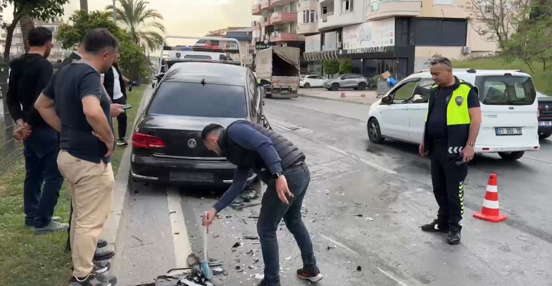Polis Peşine Takıldı (3)