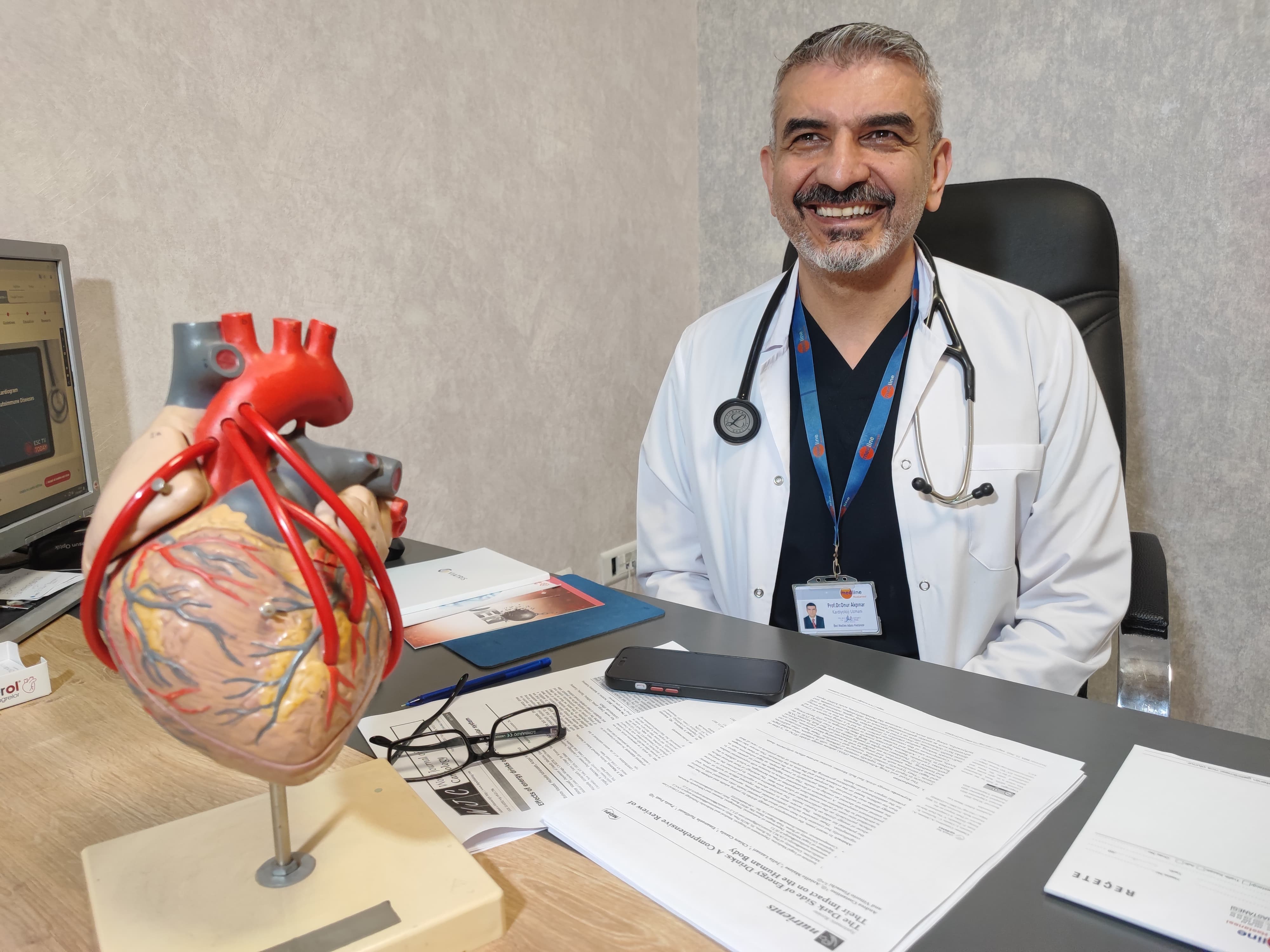 Prof. Dr. Akpınar Kalp Ritim Bozukluğu Olanlar Enerji Içeceği Içtiğinde Aniden Ölebilir (2)