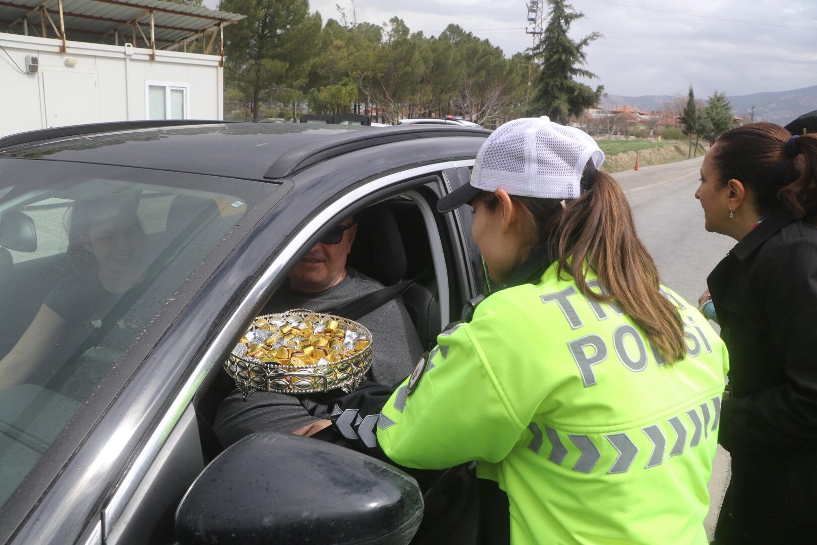 Vali Bilgihandan Suruculere Uyari 635873 188344 (3)