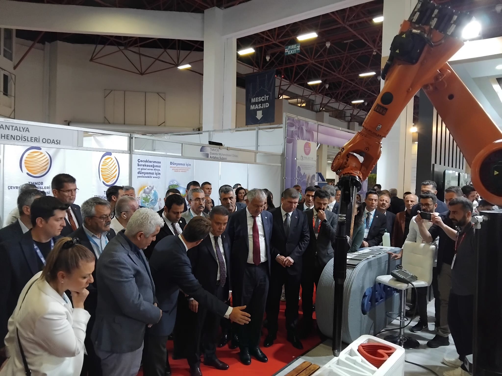 10. Antalya Şehircilik Ve Teknolojileri Fuarı Kapılarını Açtı (5)
