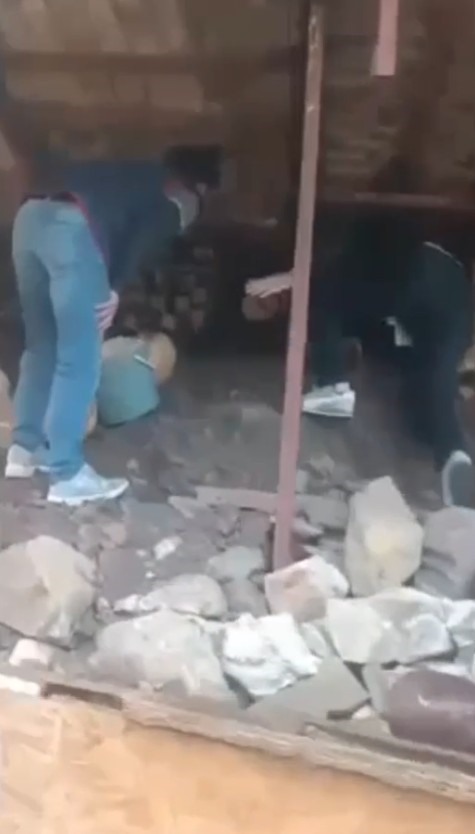 2 Yıldır Aranan Firarı Yatak Odasının Altına Kazdığı Tünelde Yakalandı (2)