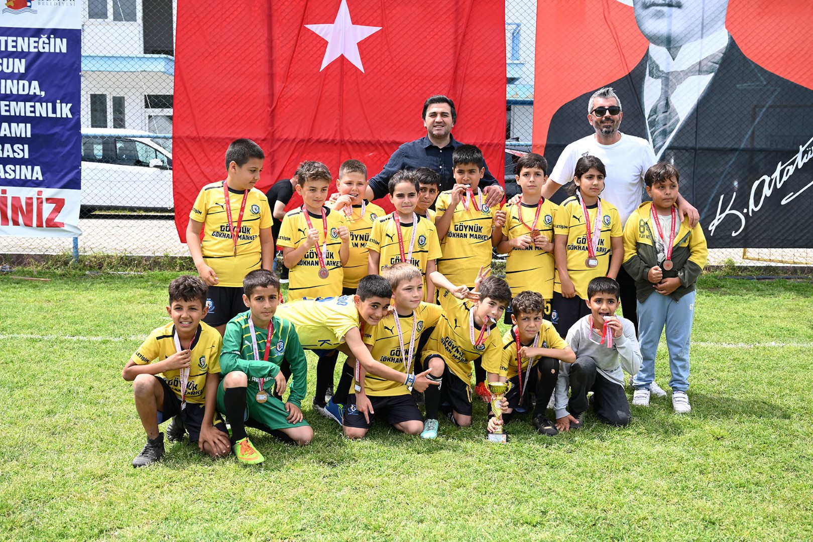 23 Nisan Futbol Turnuvası (2)