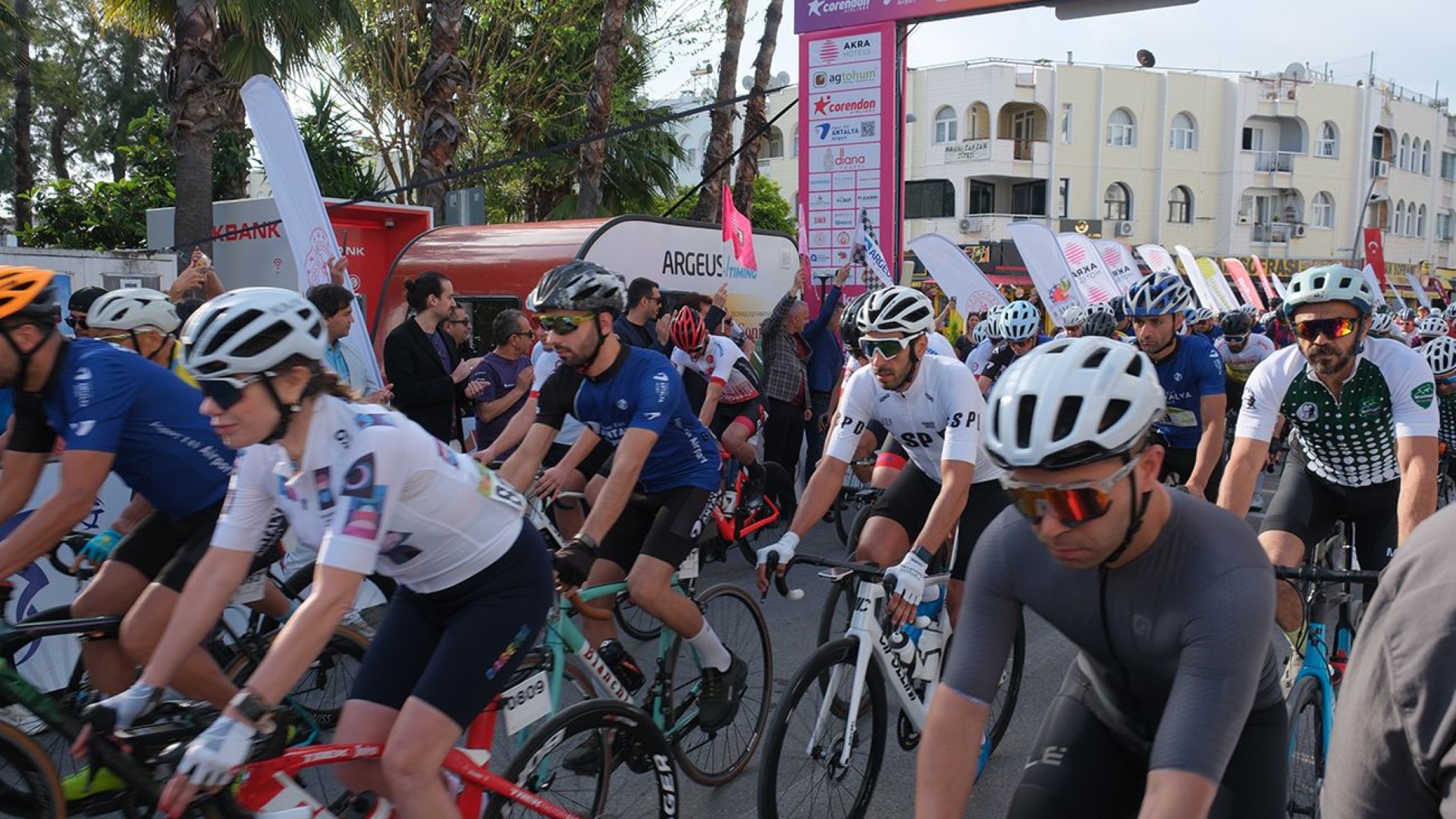 Akra Gran Fondo (2)