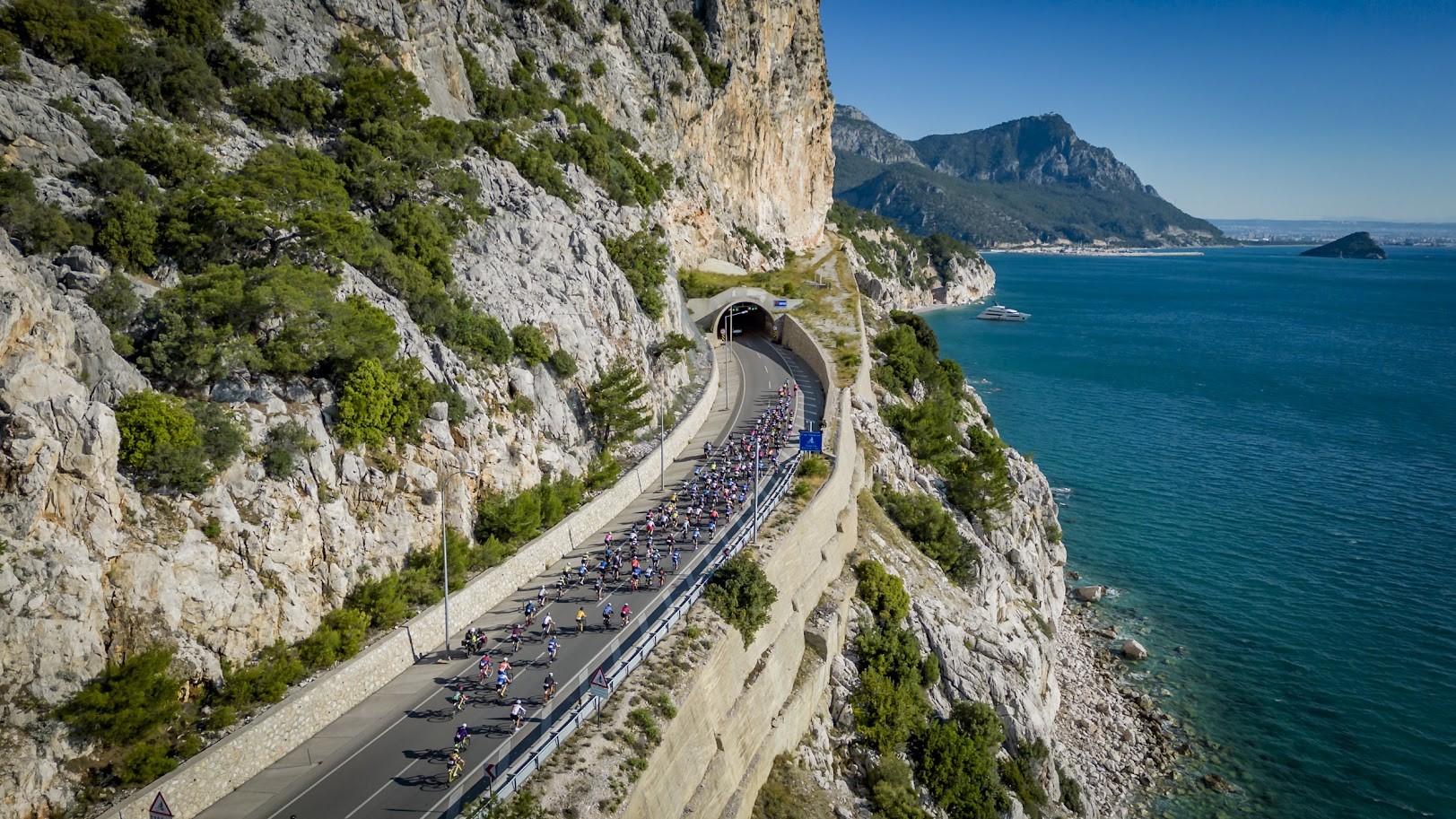 Akra Gran Fondo’da Pedallar Bu Sene Dostluk Için Dönecek (2)