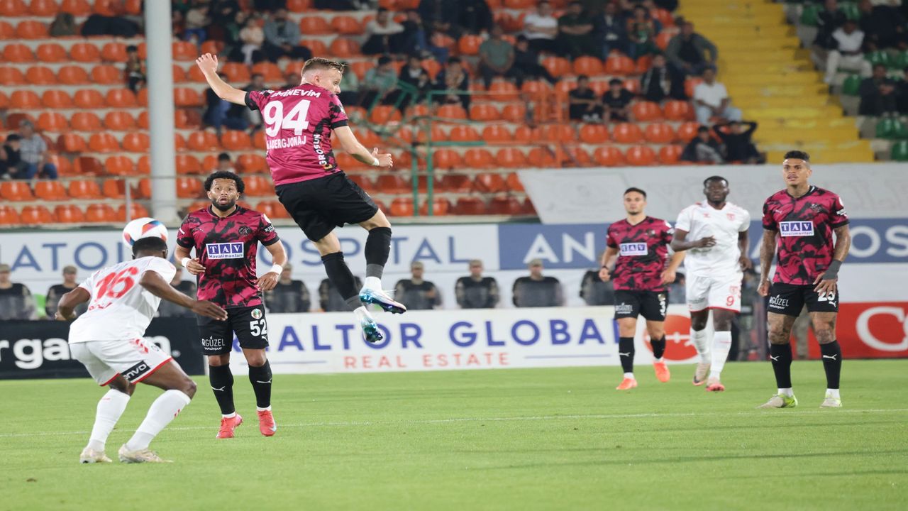 Alanyaspor Mac (3)-1