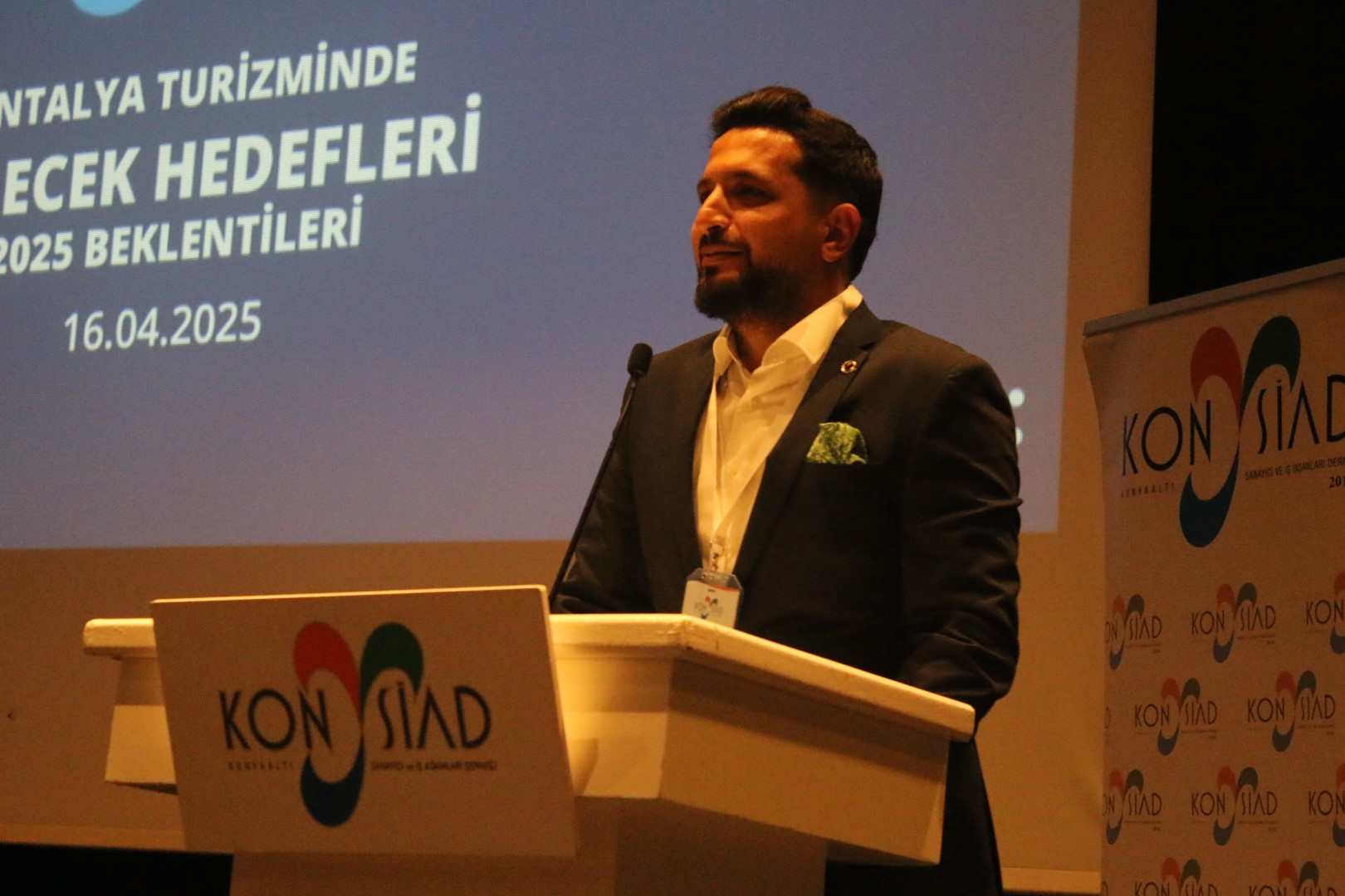 Alper Alveroğlu (Large)