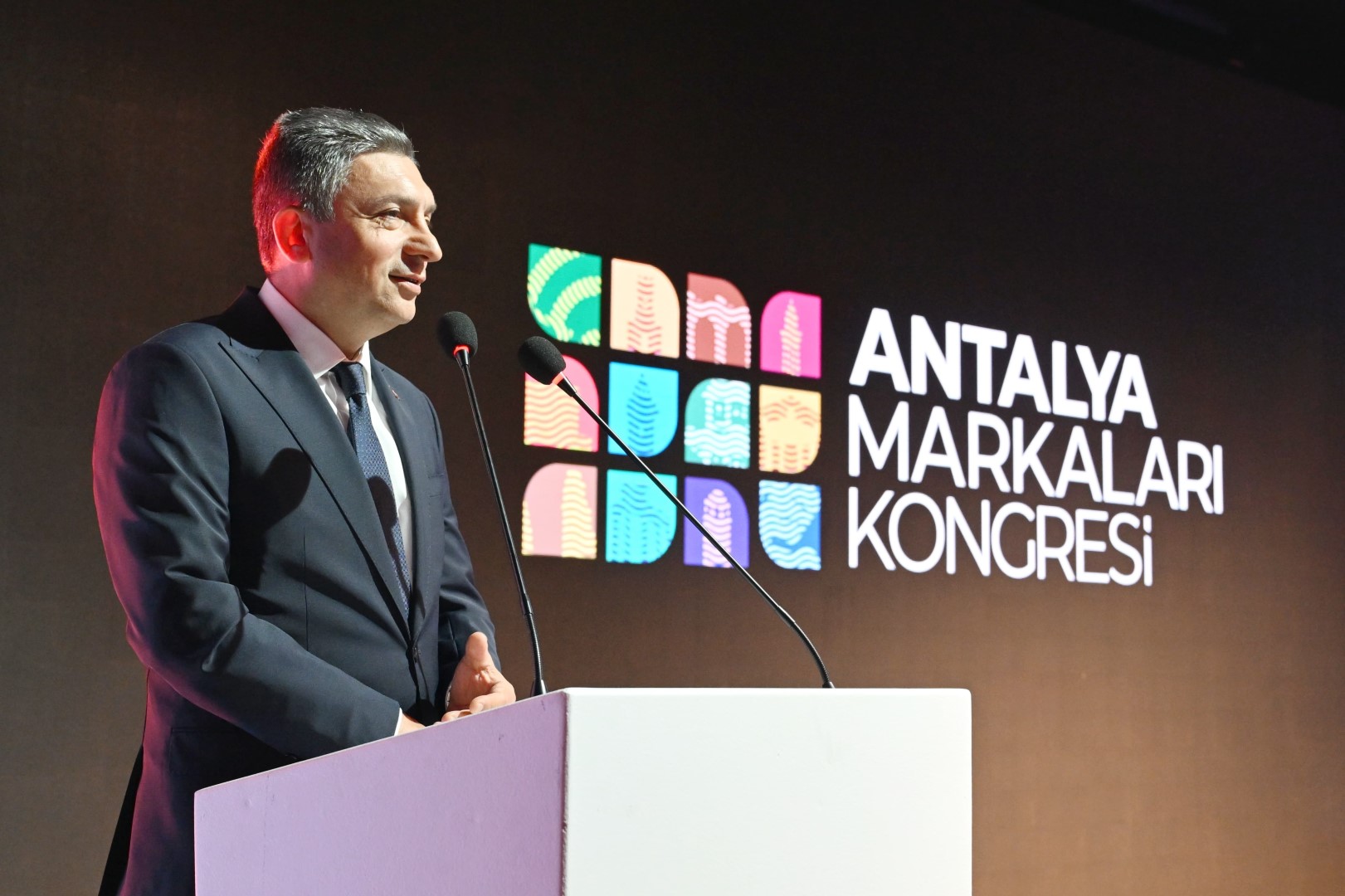 Antalya Markalar Kongresi Basladi 685390 203012 (Large)