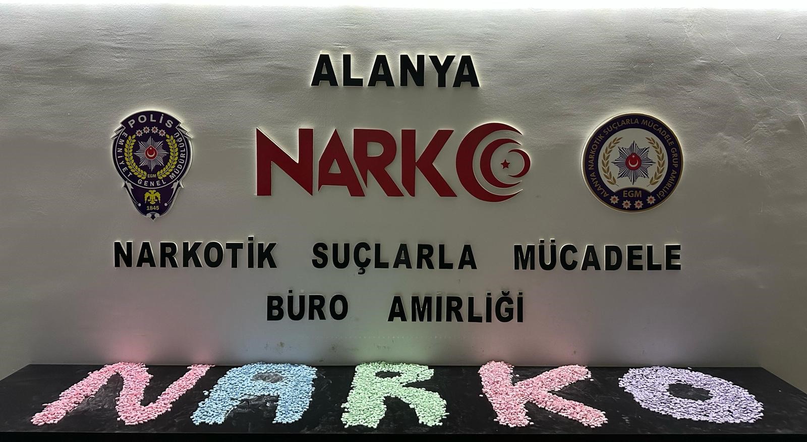 Antalya’da Büyük Operasyon; 20 Kişi Tutuklandı (3)