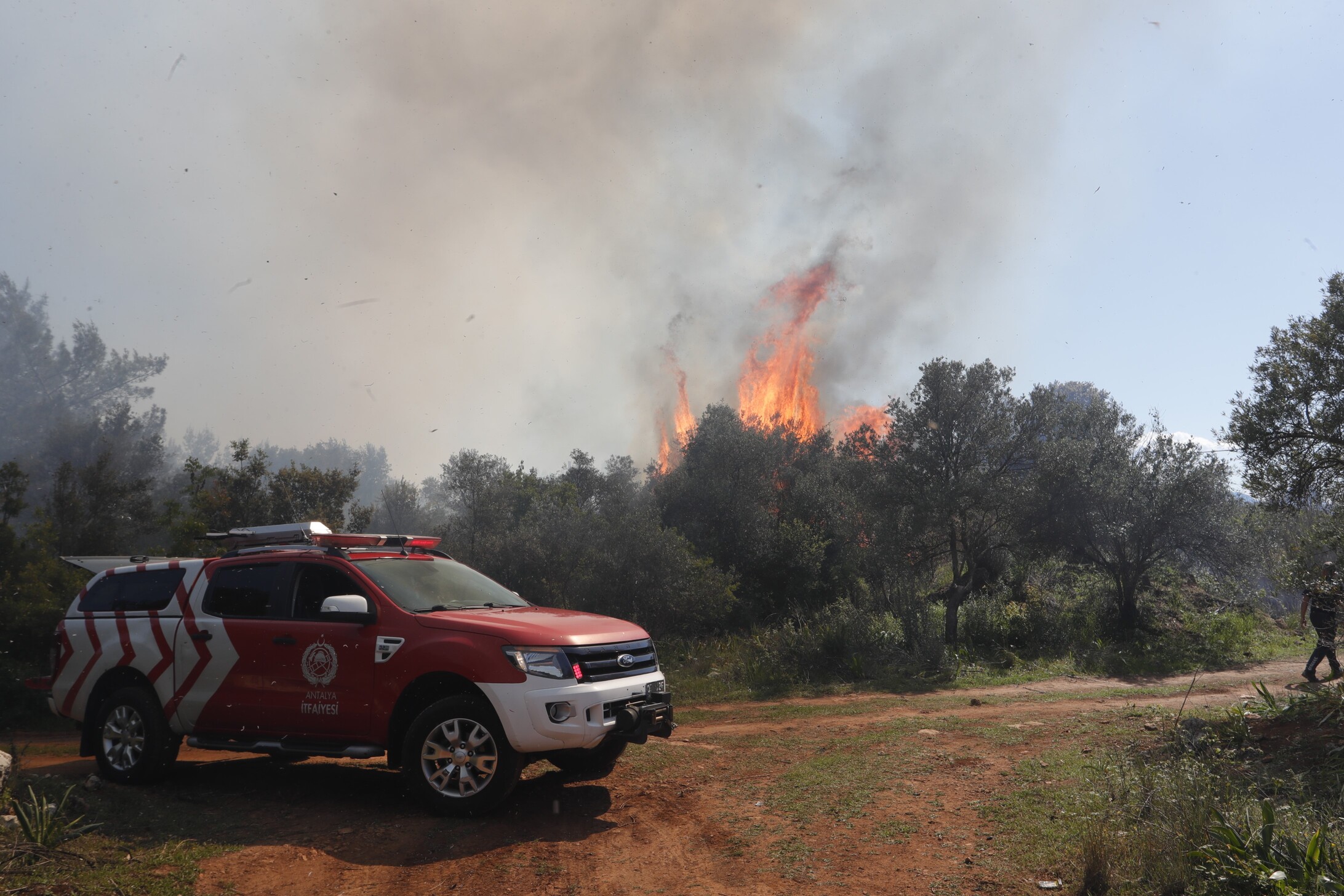 Antalya'nın Akciğerlerinde Korkutan Yangın (1)