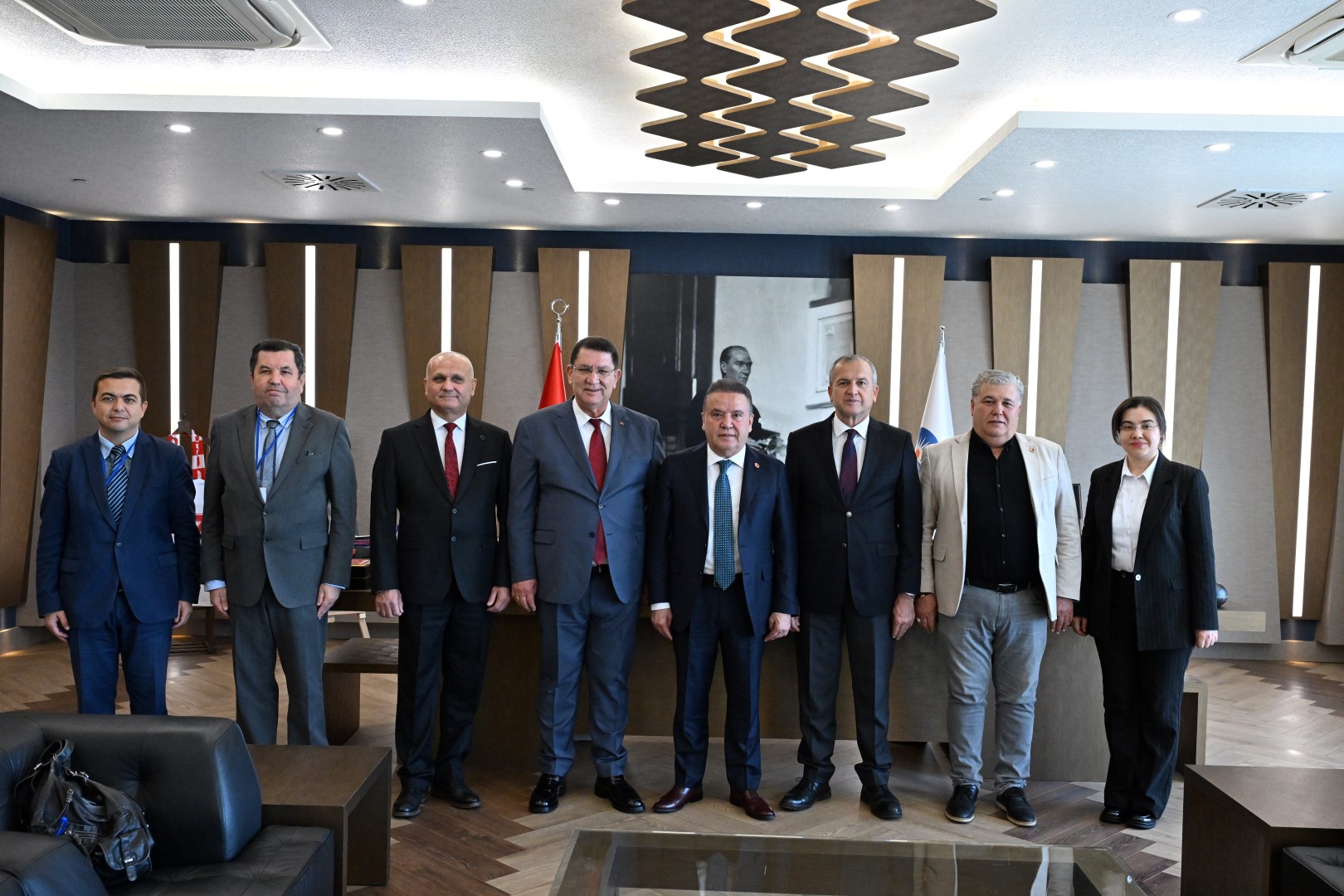 Başkan Böcek Ile Aesob Arasında Işbirliği Protokolü (4) (Large)