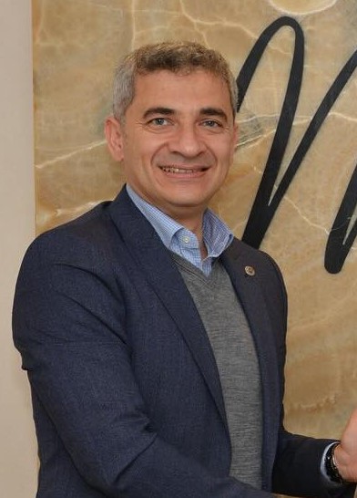 Bu Yasak Ağaç Söktürür (3)