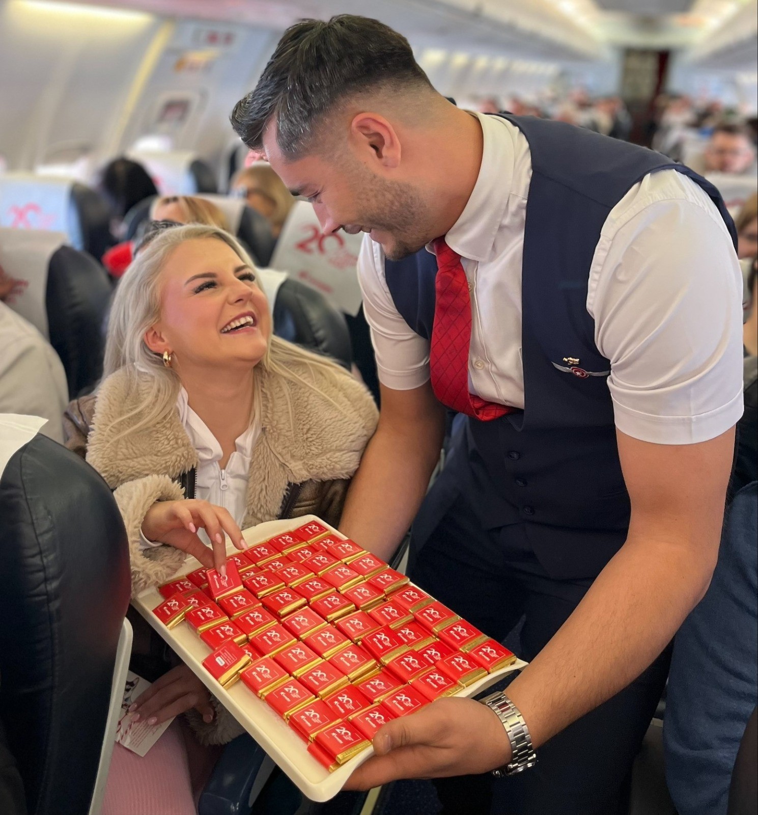 Corendon Airlines, 20'Nci Yılını Binlerce Yolcusuyla Coşkuyla Kutladı (3)