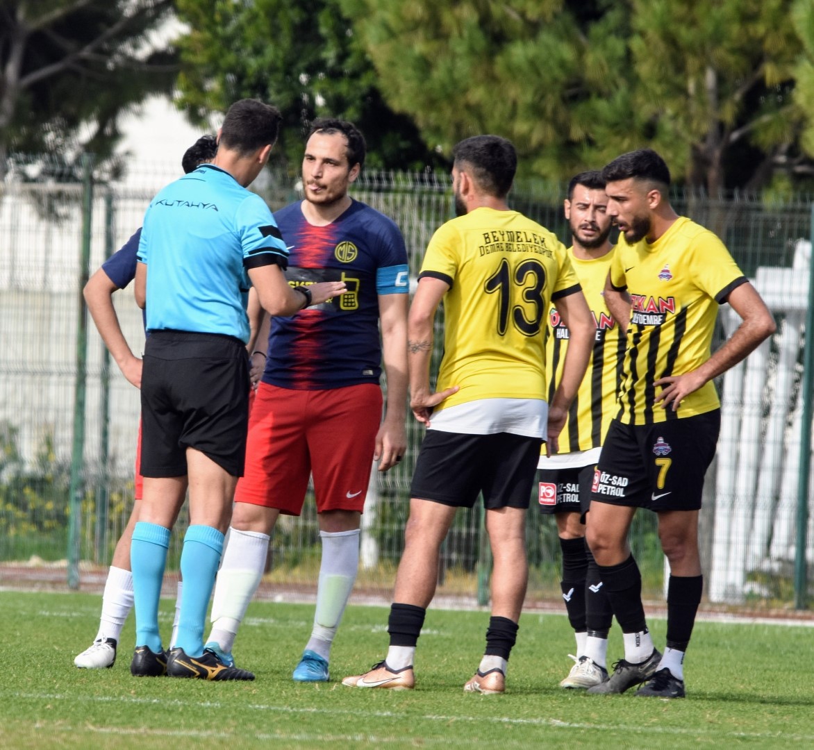 Disiplin Kurulu Ceza Yağdırdı (4)