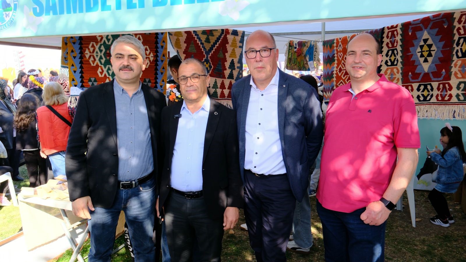 El Emeğiyle Ilmik Ilmik Işlenen Saimbeyli Kilimi Tanıtılıyor (1)