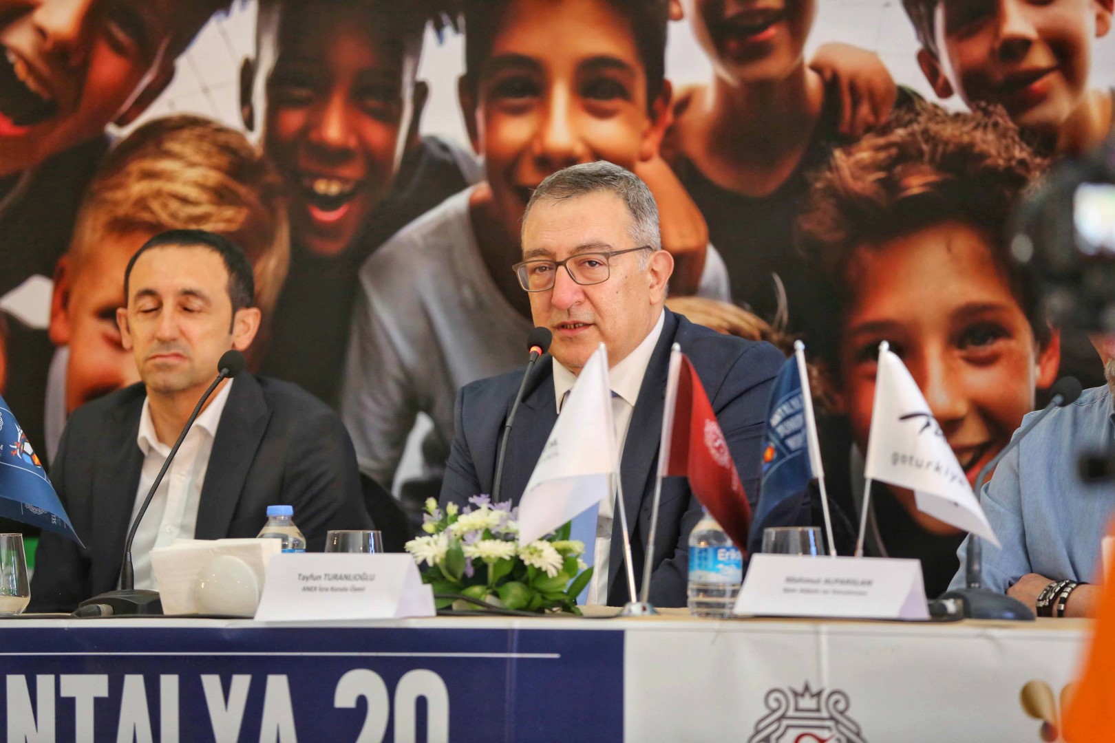 Gelecegin Yildiz Topculari Selectum Jun 665555 197360 (Large)