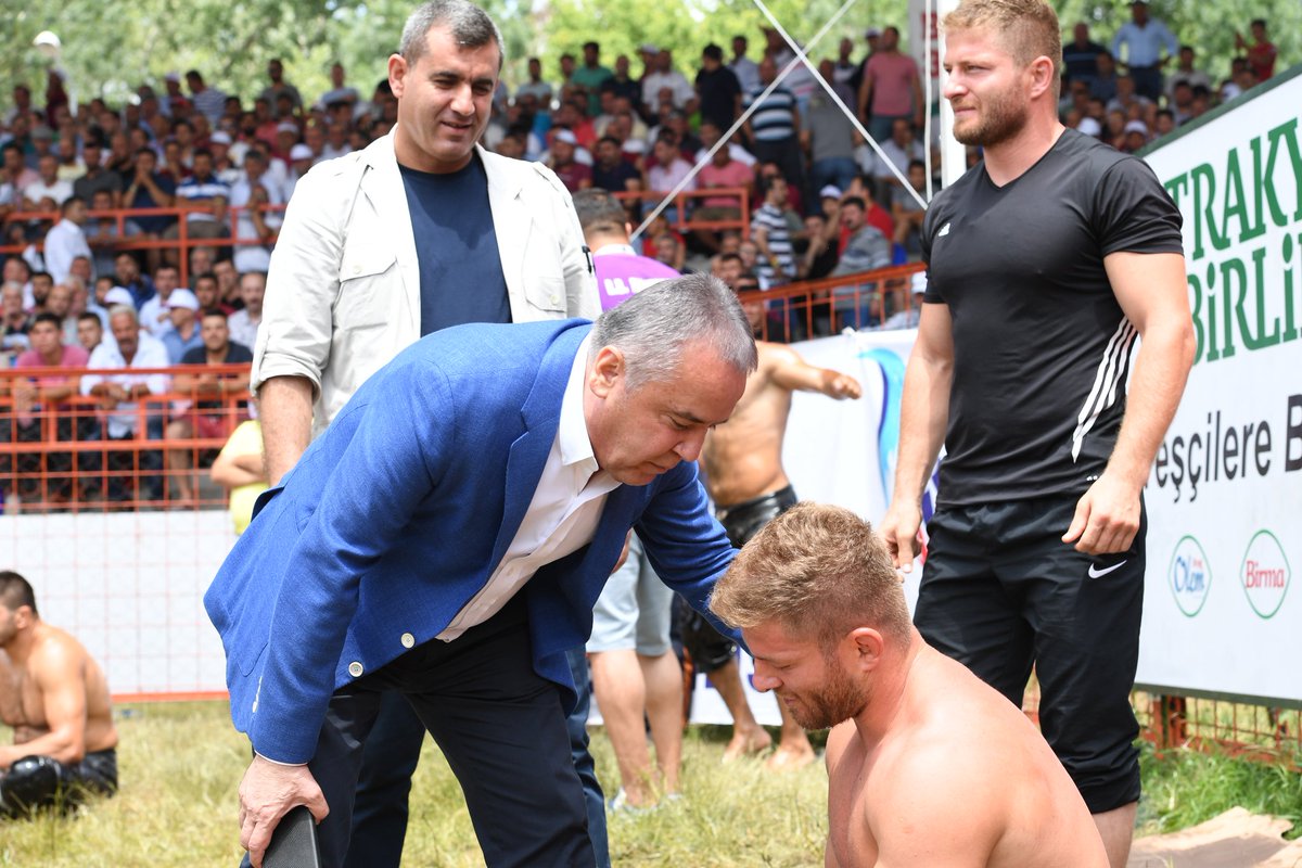Güreşe Davet (2)