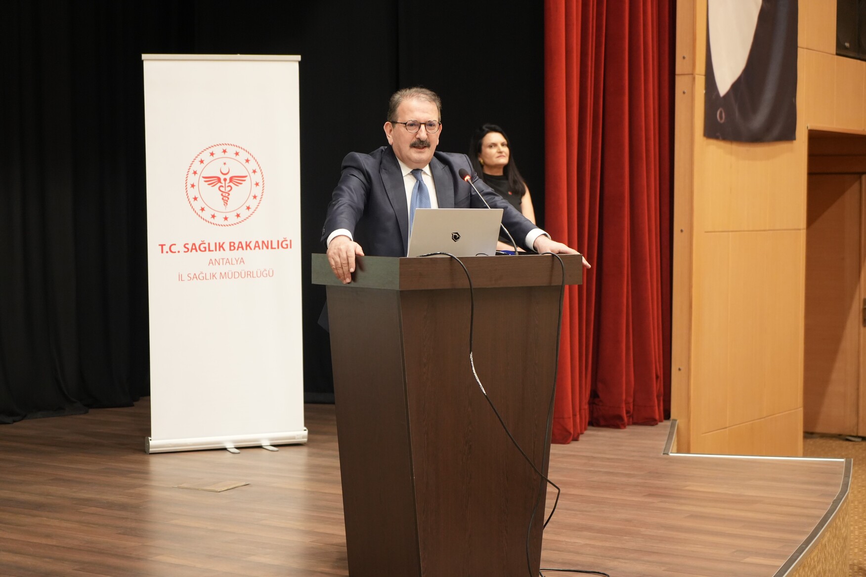 Hekimlere 'Beyin Ölümü Tanısı Ve Donör Bakımının Önemi' Anlatıldı (2)