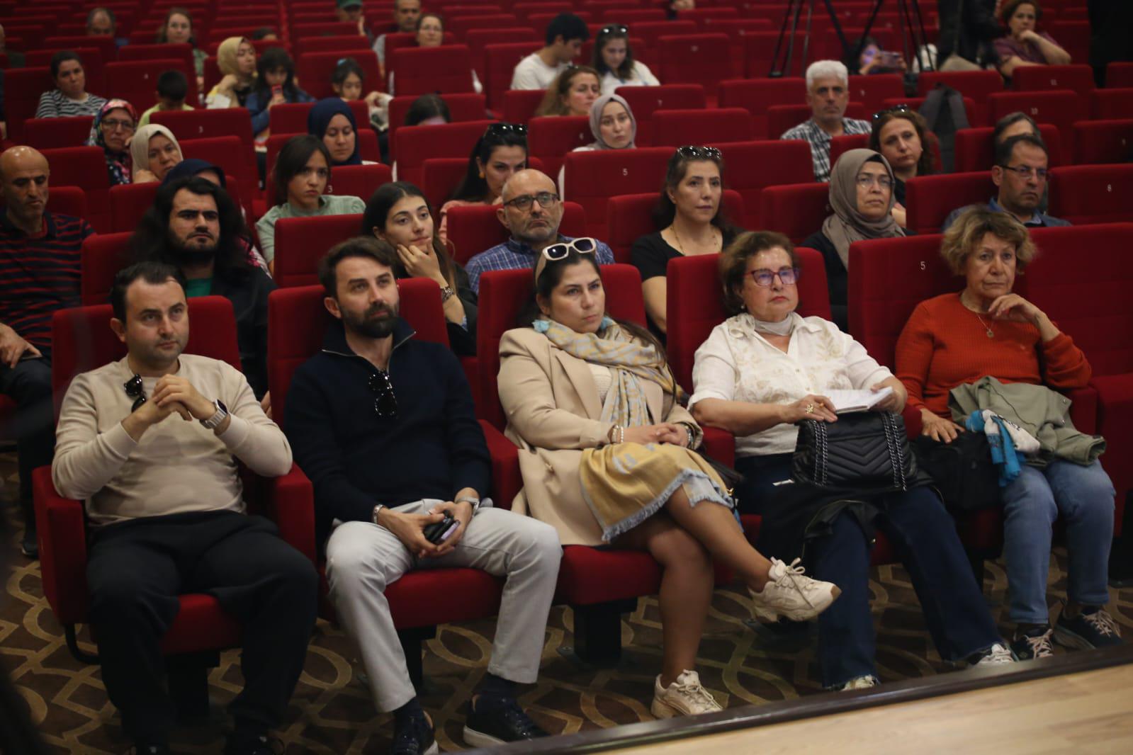 Kepez Kitap Fuarinda Kaygi Ve Endise Konusuldu 2