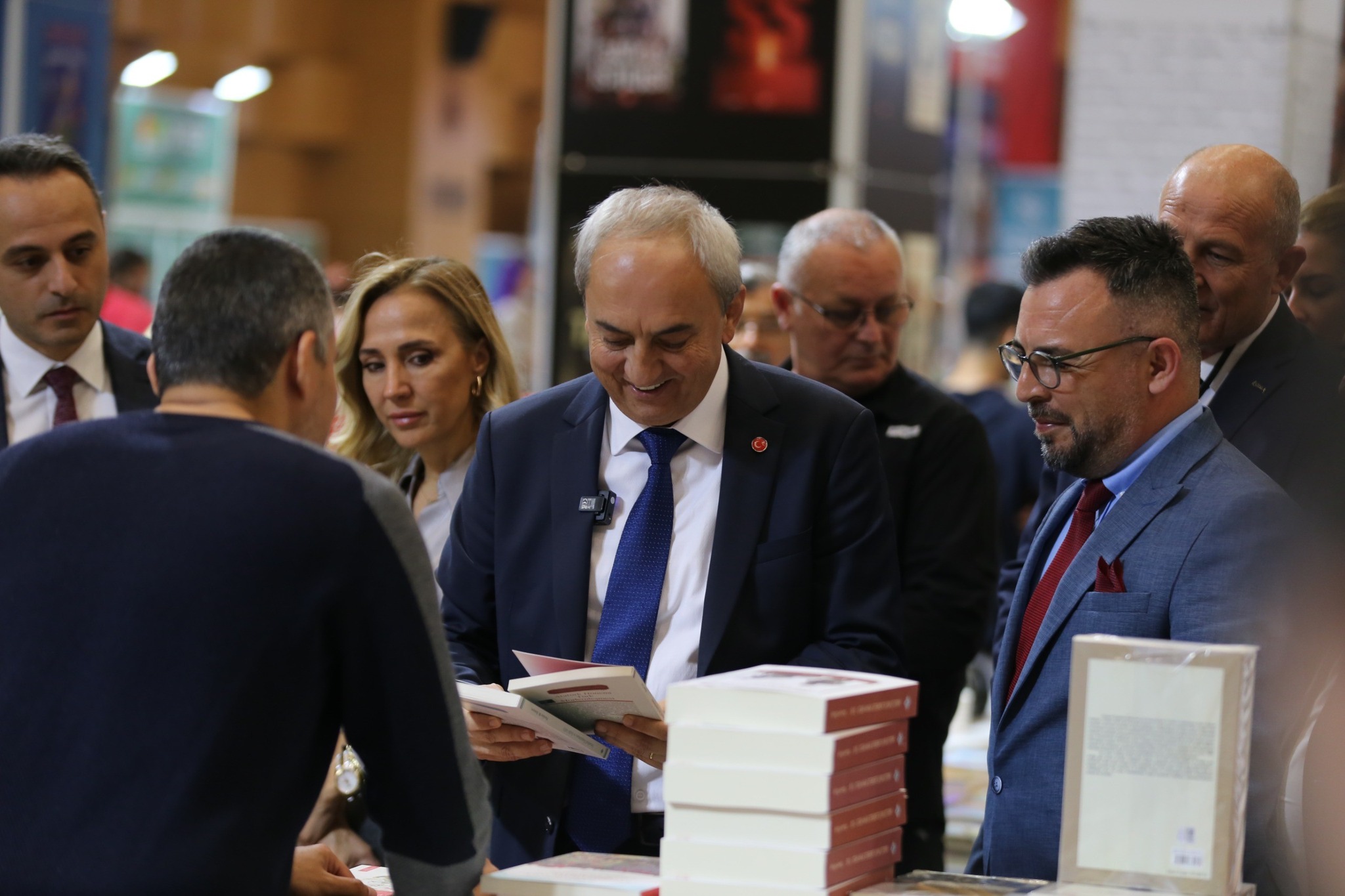 Kitap Fuarına Büyük Ilgi (2)