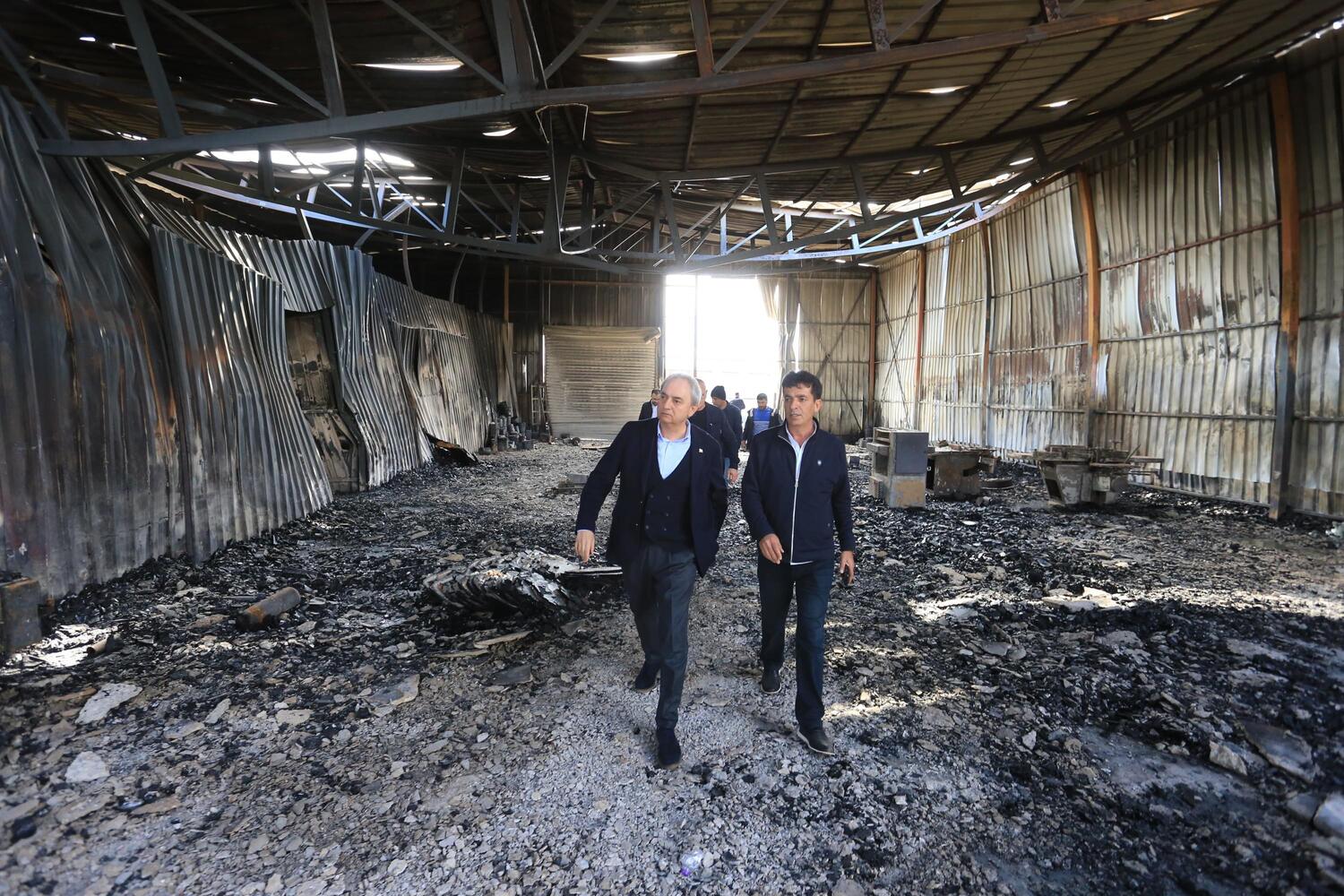 Kocagoz, Hurdacilar Sitesinde Esnafin Yaninda 3