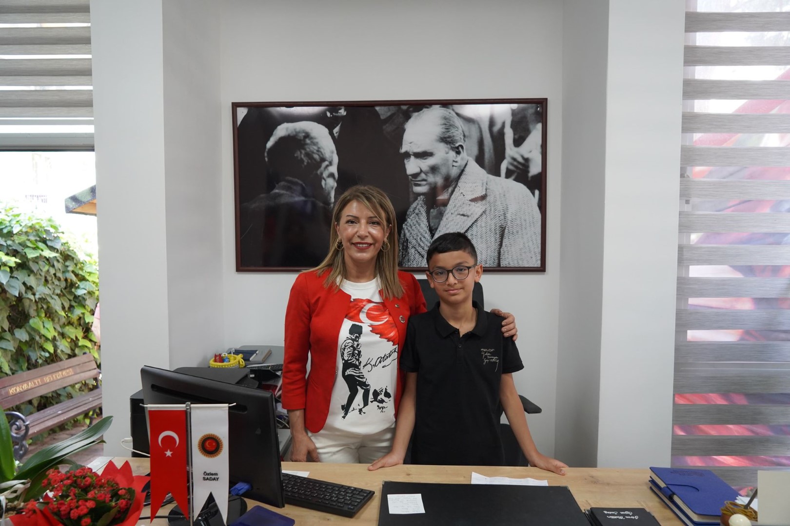 Kotan Koltuğu Defnesu Ve Uzay'a Emanet Etti̇ (2) (Large)
