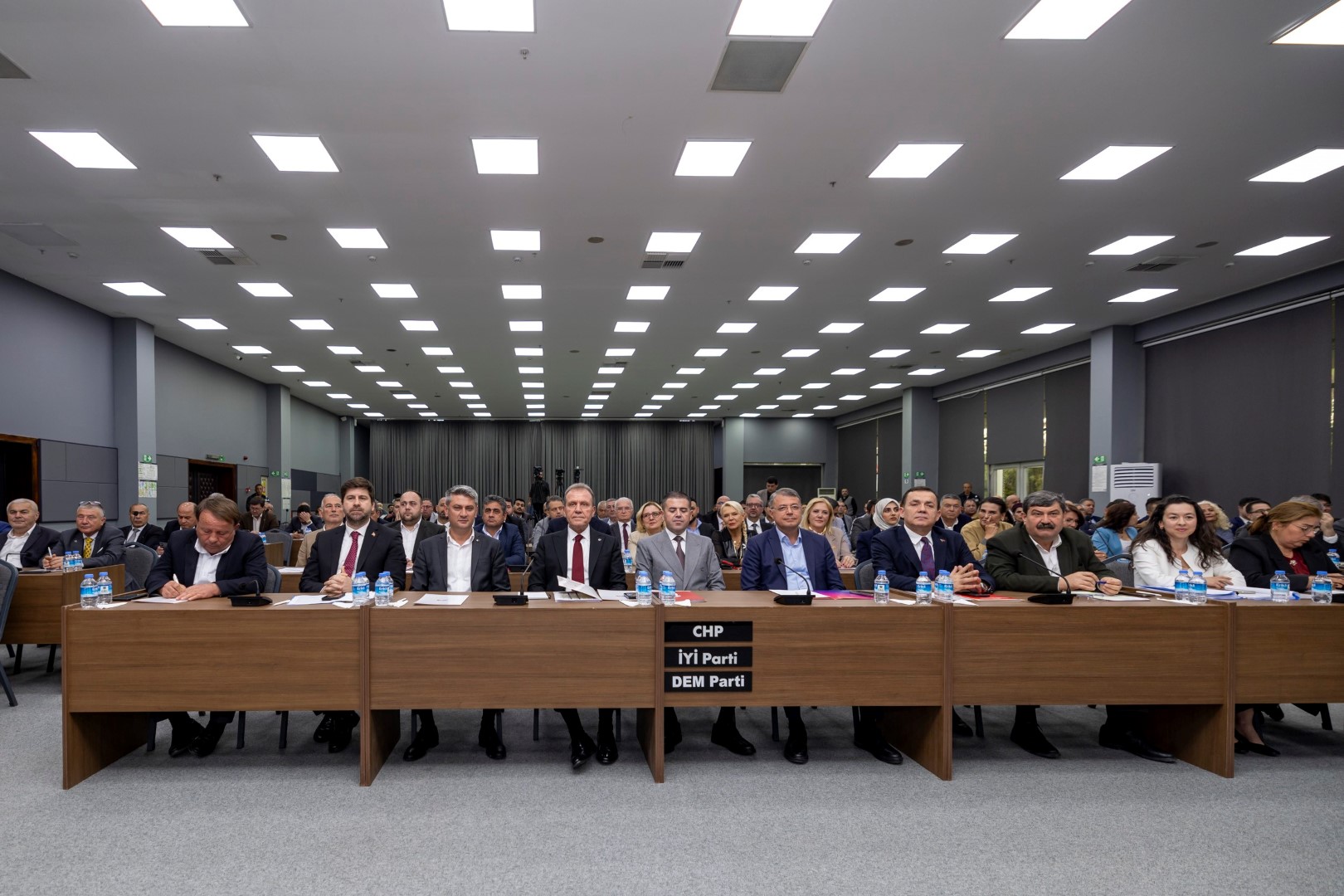 Mersin Büyükşehir Belediye Başkanı Vahap Seçer; “Mersin'de Hizmette 'Kapsayıcılık' Var” (3) (Large)