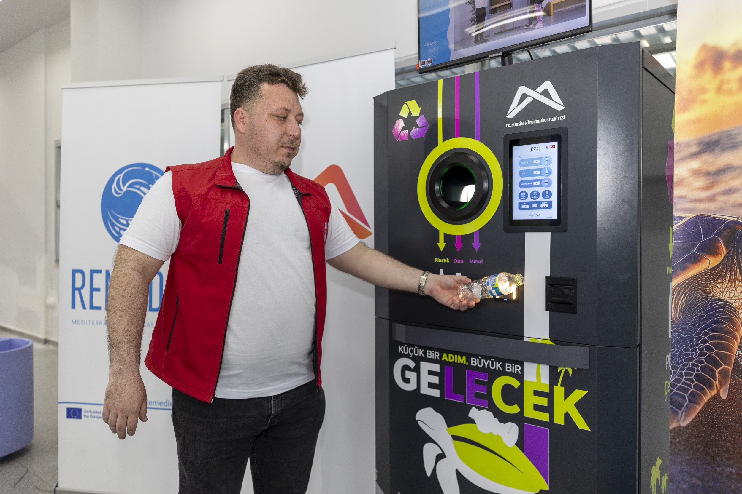 Mersin Sahilleri Plastik Atıklardan Arınacak (2)
