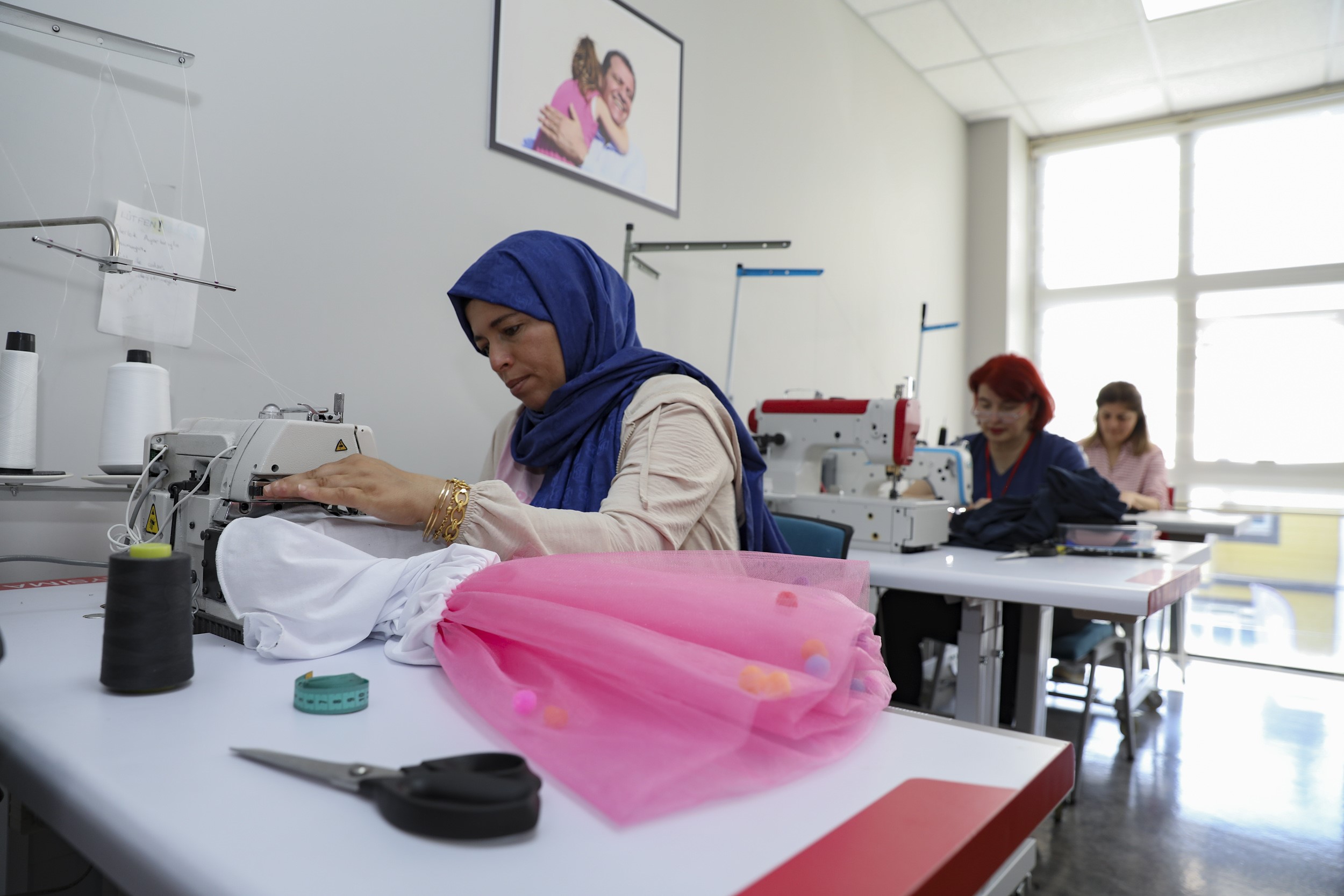 Mersin'de 23 Nisan'da Çocukların Kıyafeti Belediyeden (1)