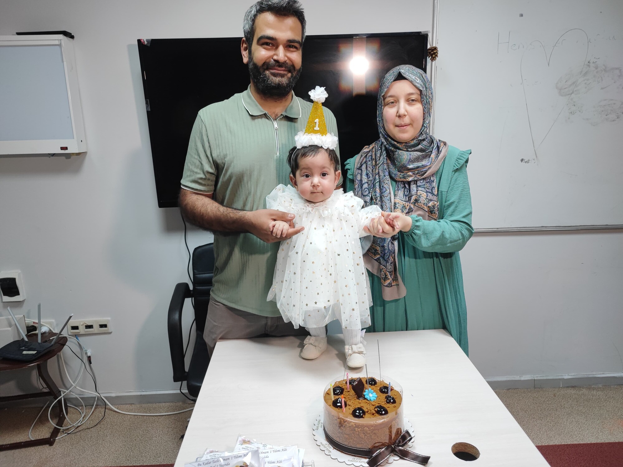 Minik Asel 1'Inci Yaşını Hastanede Kutladı (2)