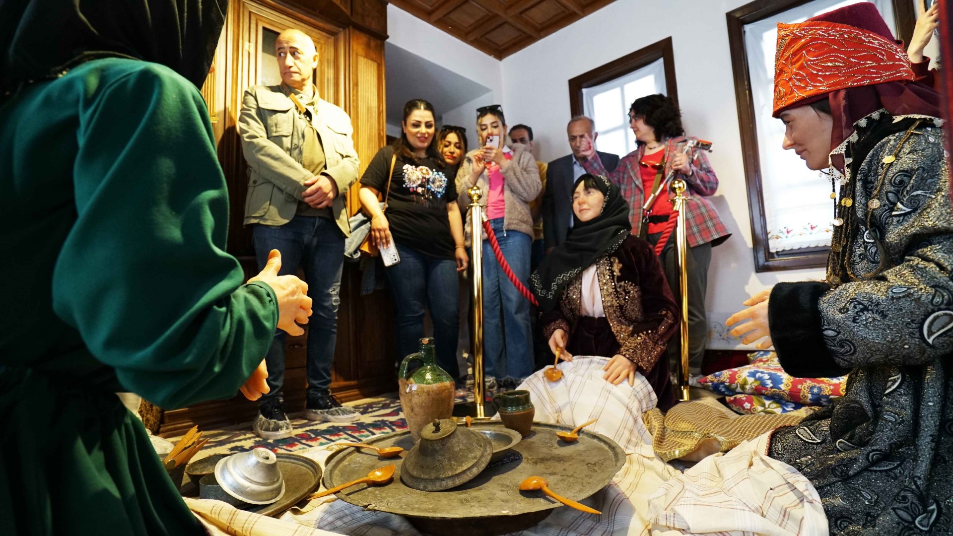 Müze Meram, İranlı Misafirlerini De Kendine Hayran Bıraktı (2) (Large)