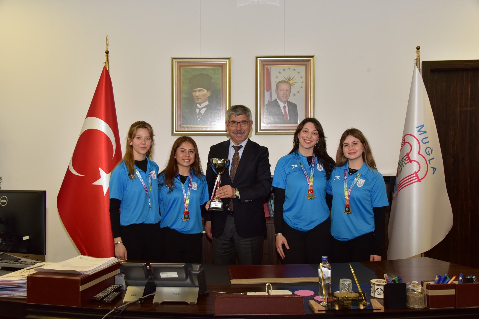 Rektör Kaçar, Türkiye Şampiyonu Okçuları Makamında Ağırladı (2) (Large)