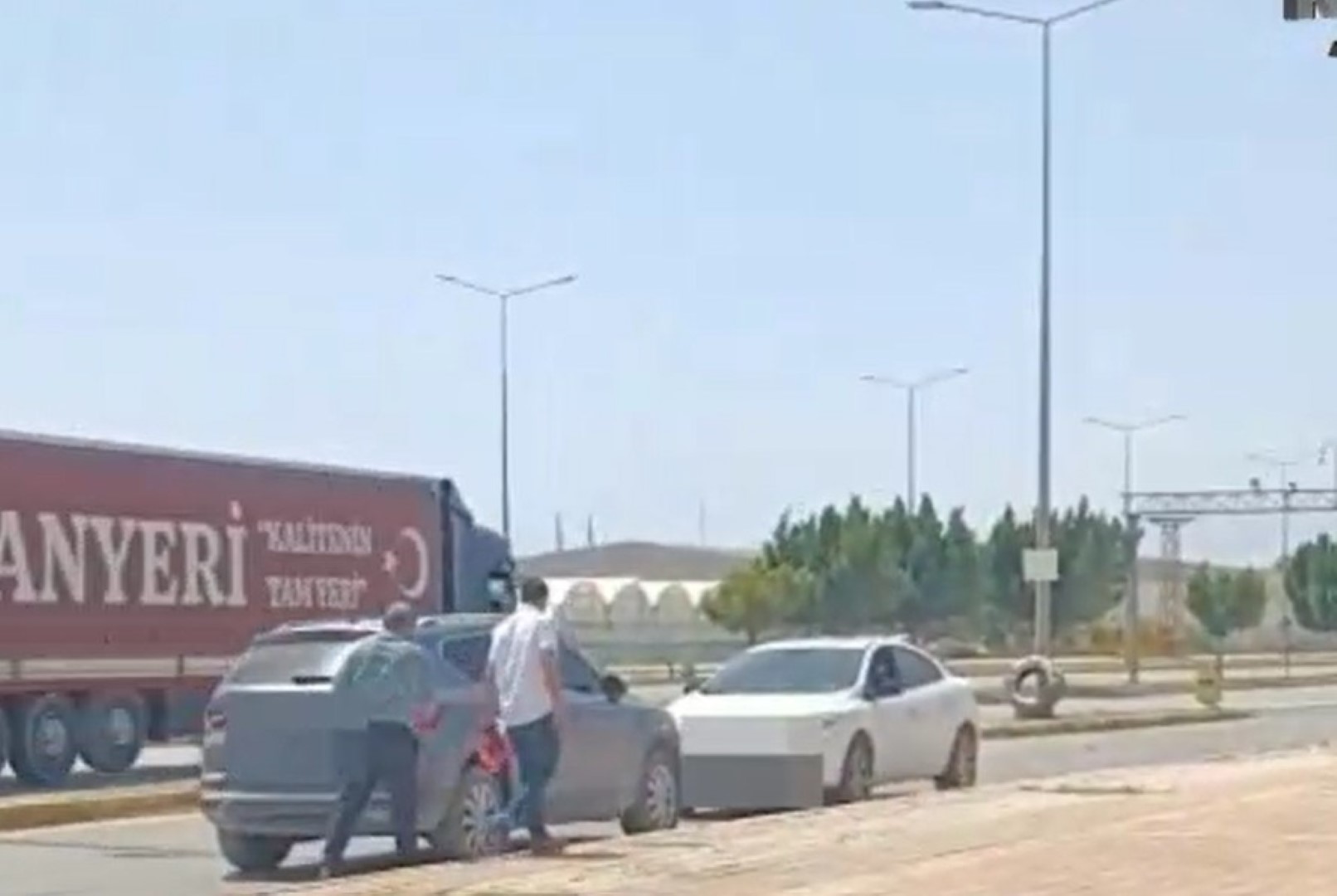 Rüşvete Suçüstü (1)