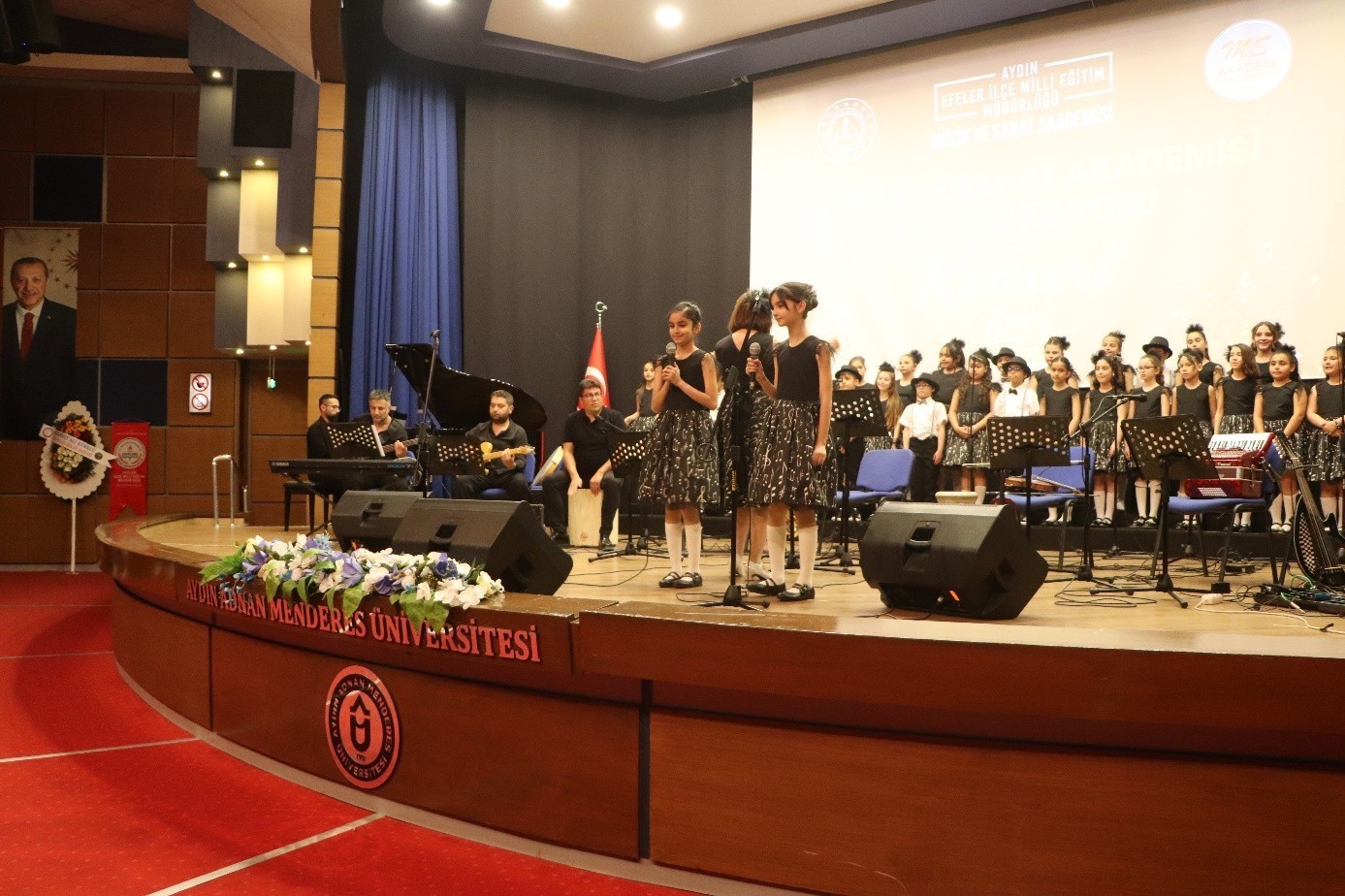 Sanatla Büyüyen Nesiller Efeler’de Buluştu (4)