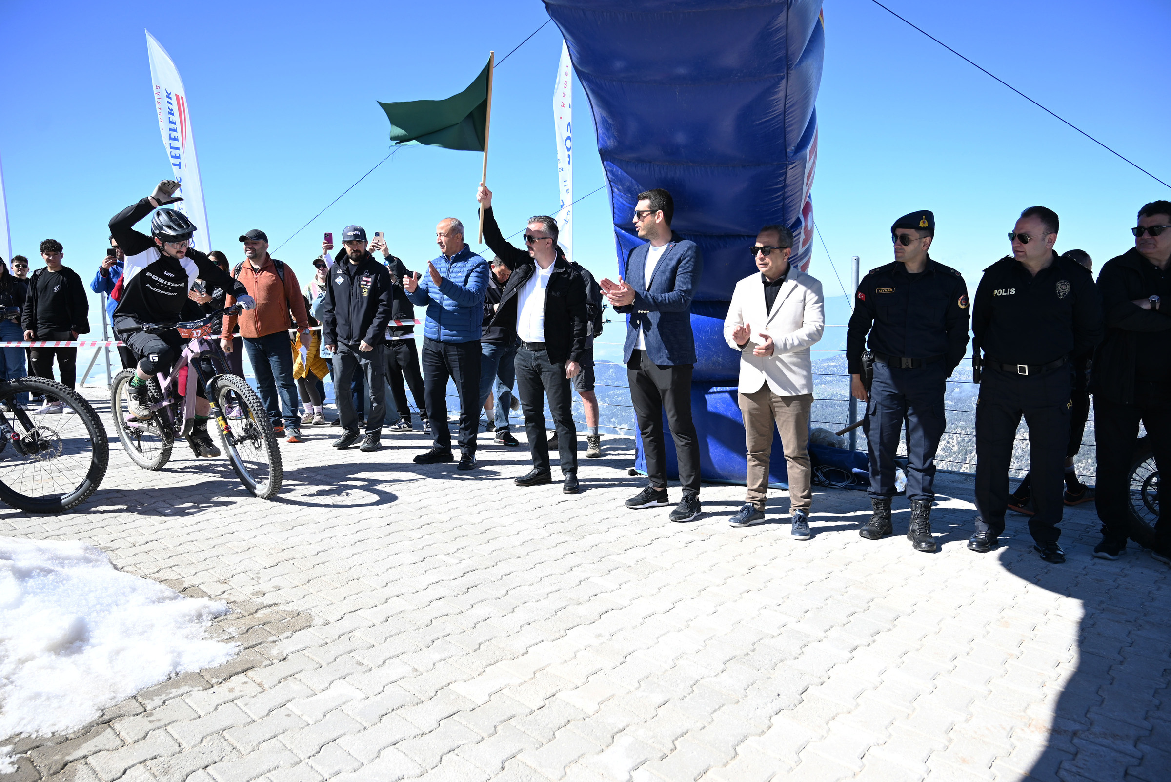 Sky To Sea Dağ Bisikleti Yarışları Başladı (3)