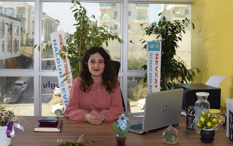 Tuğçe Şekeroğlu