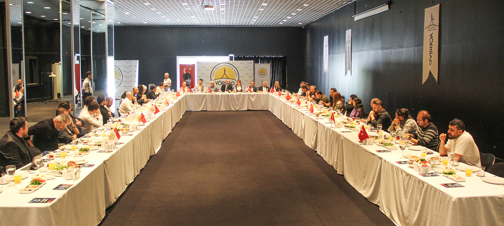 Yörsi̇ad Eğitim Gündemi Ile Toplandı (3)