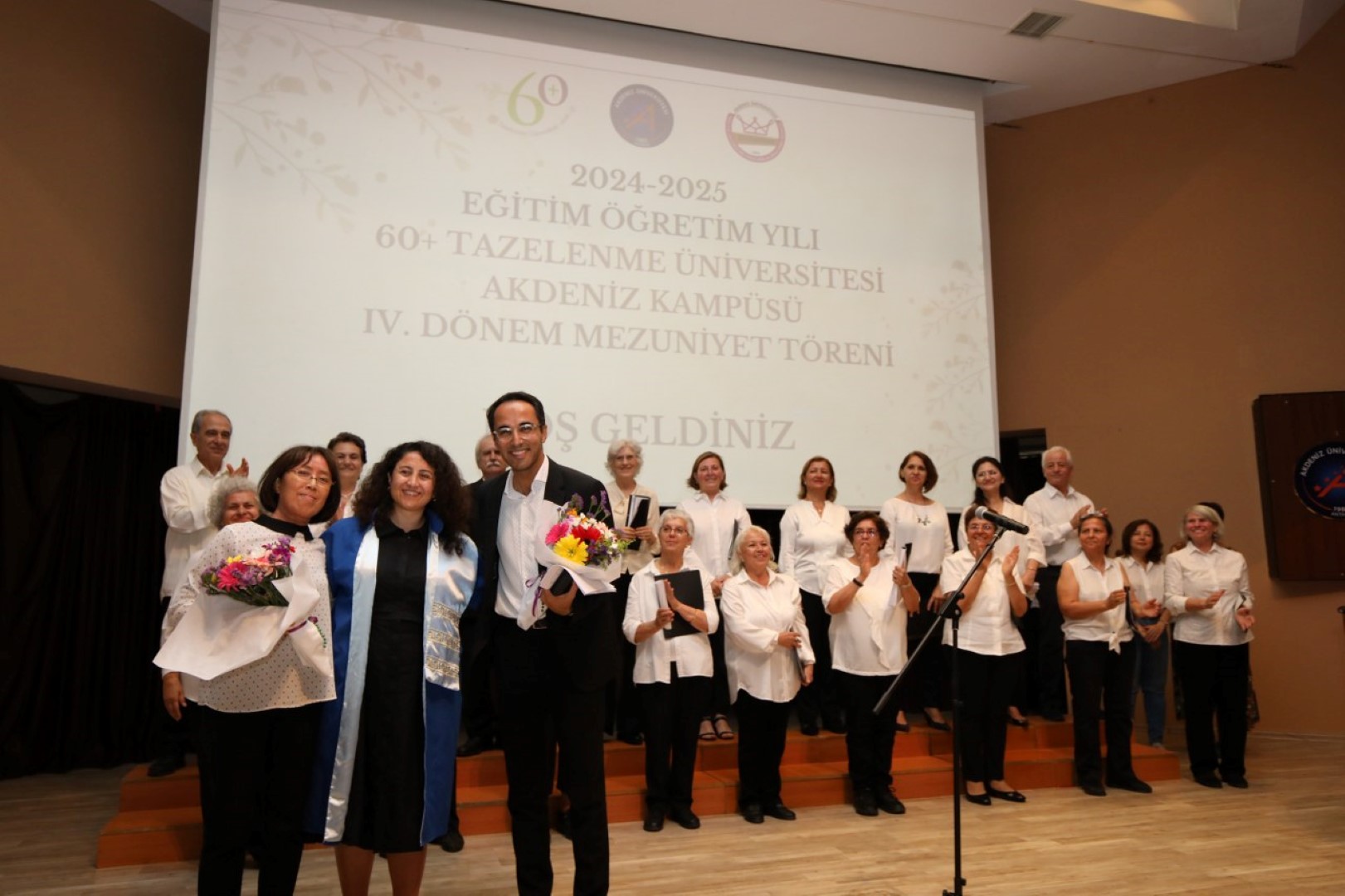 Akdeniz Üniversitesi’nde 101 Öğrenci Ilk Kez Mezun Oldu (3) (Large)