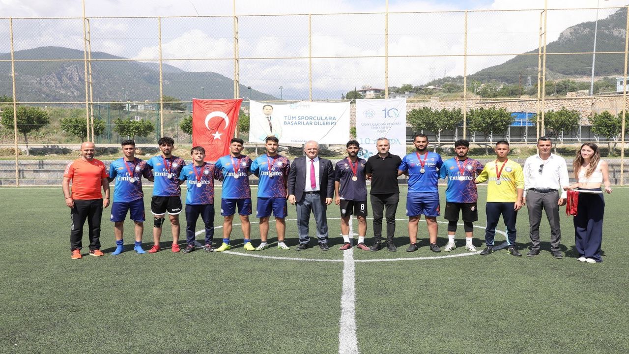 Alku 10. Yil Futbol Turnuvasi (2)