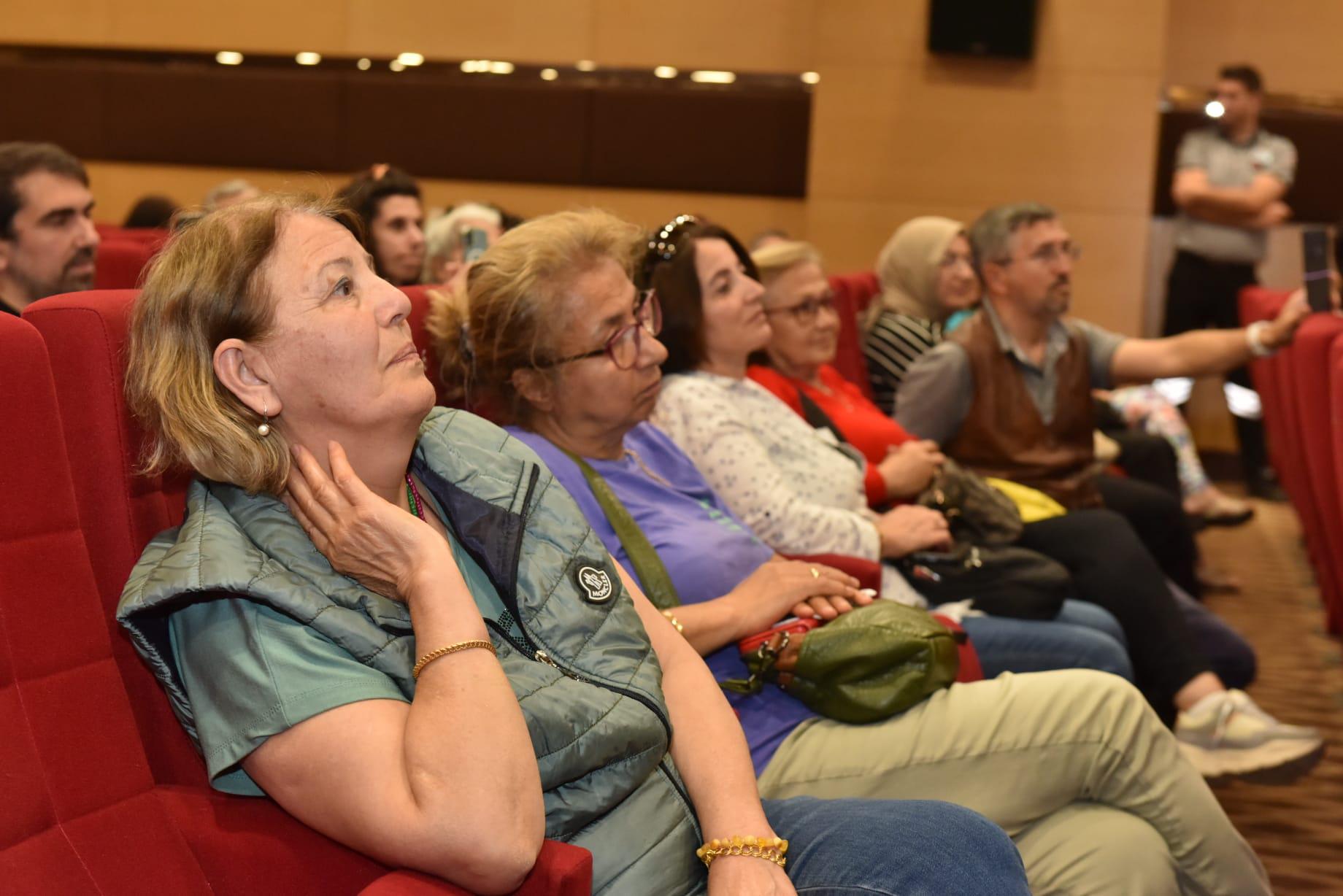 Barbaros Sansal Kepez Kitap Fuarinda 3