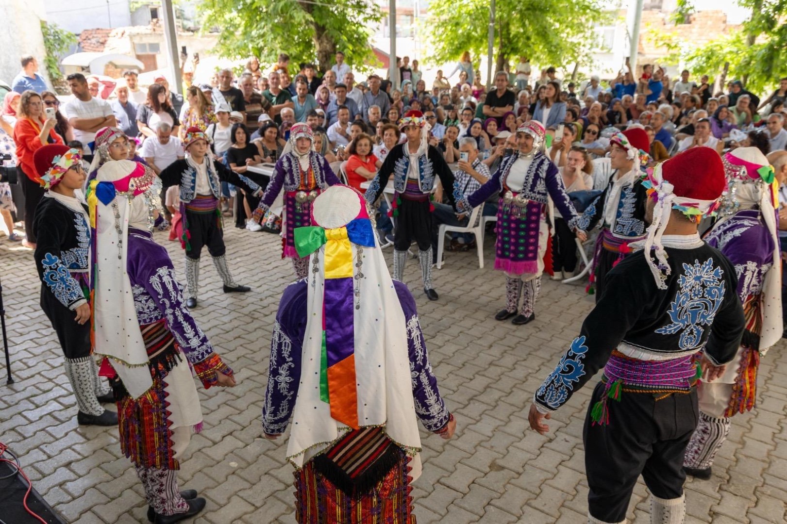 Burmahan’da Ilk Kez Kiraz Festivali Düzenlendi (2) (Large)