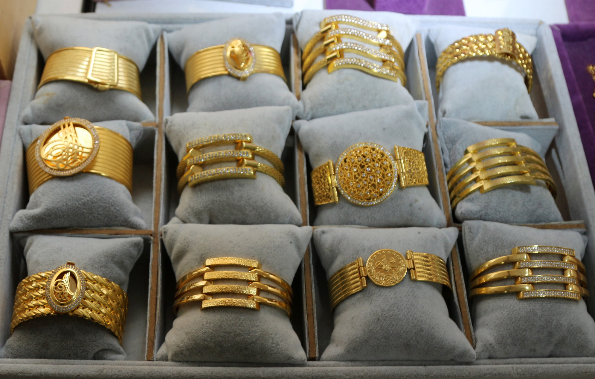 D U G U N D E A L T I N A L A M A Y A N L A R I M I T A S Y O N T A K I 693381 205361