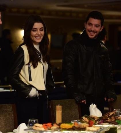 Hande Erçel Sevgilileri 7
