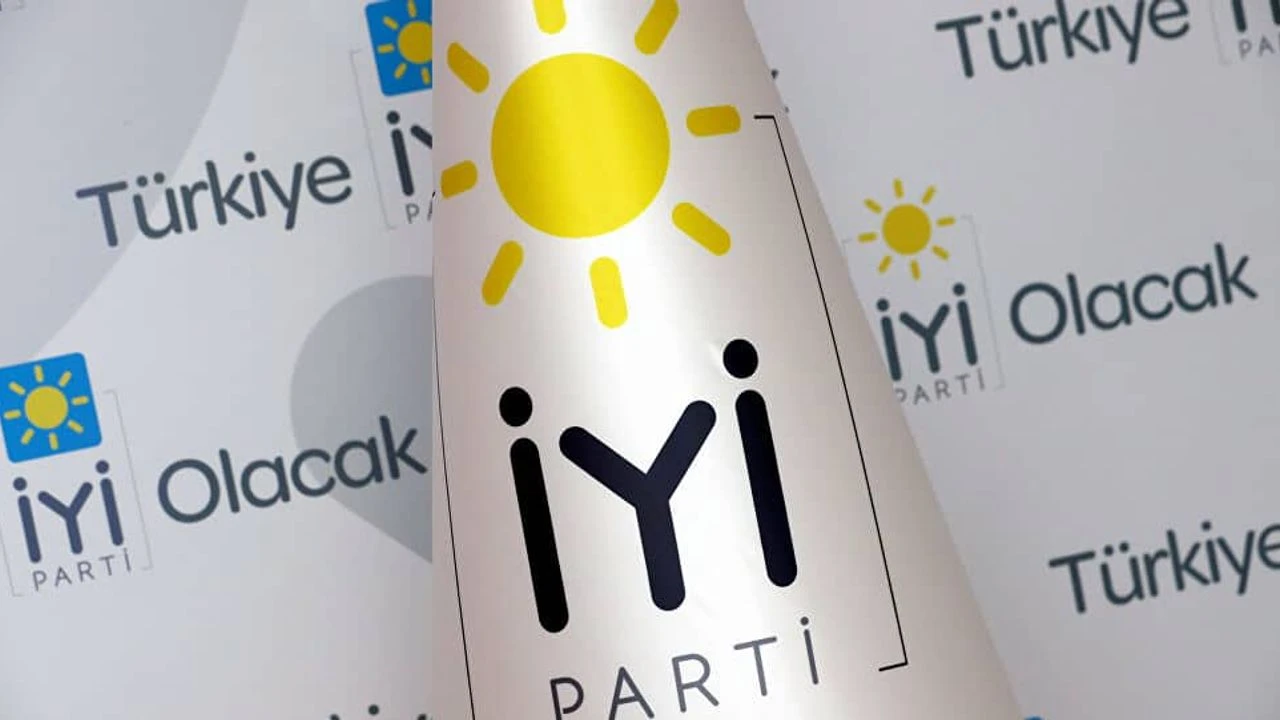 İyi̇ Parti̇ Ve Mhp Arasinda Tansi̇yon Yükseldi̇ (1)