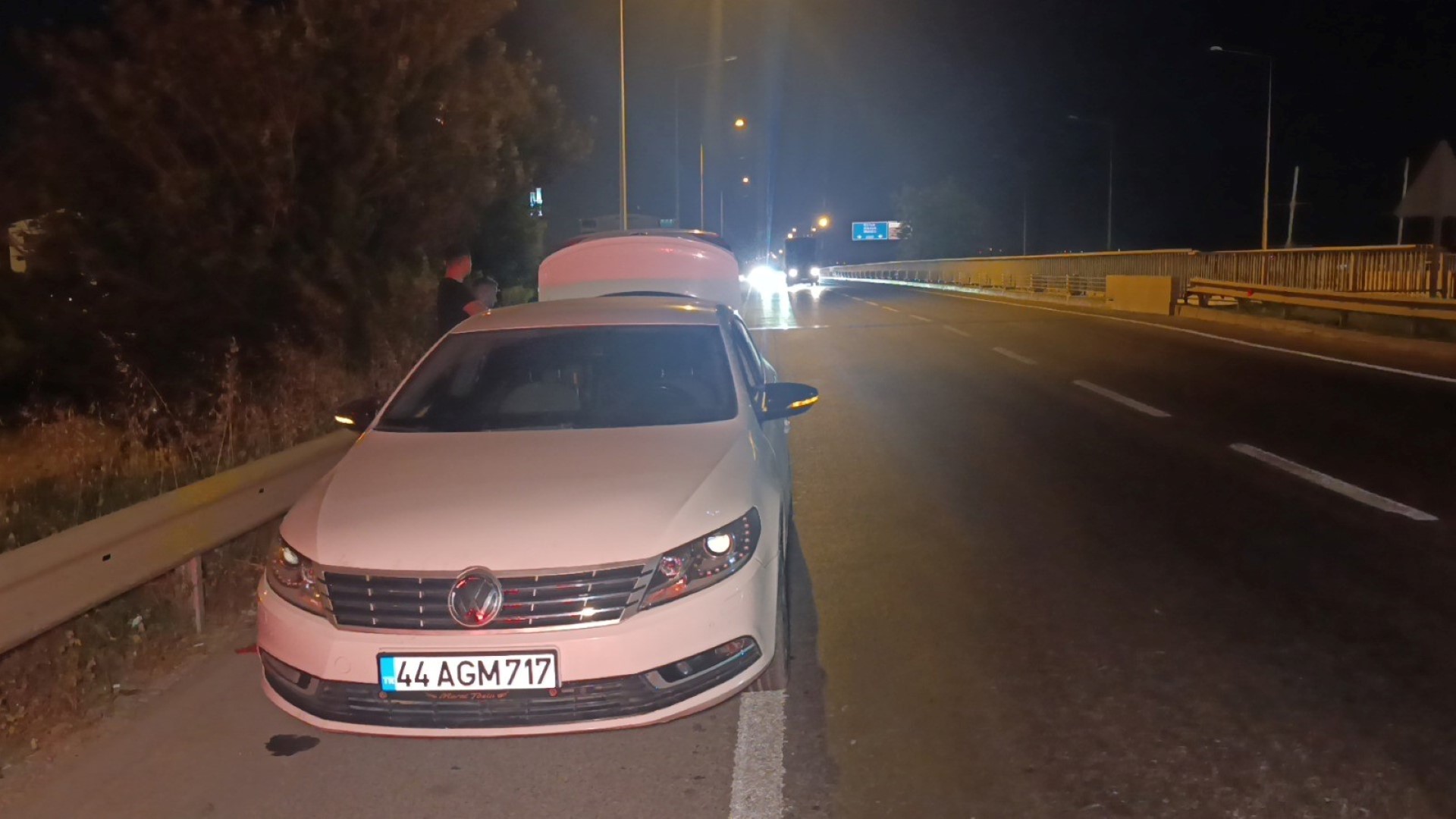 Manavgat'ta Otomobiller Çarpıştı 1 Yaralı (2) (Large)