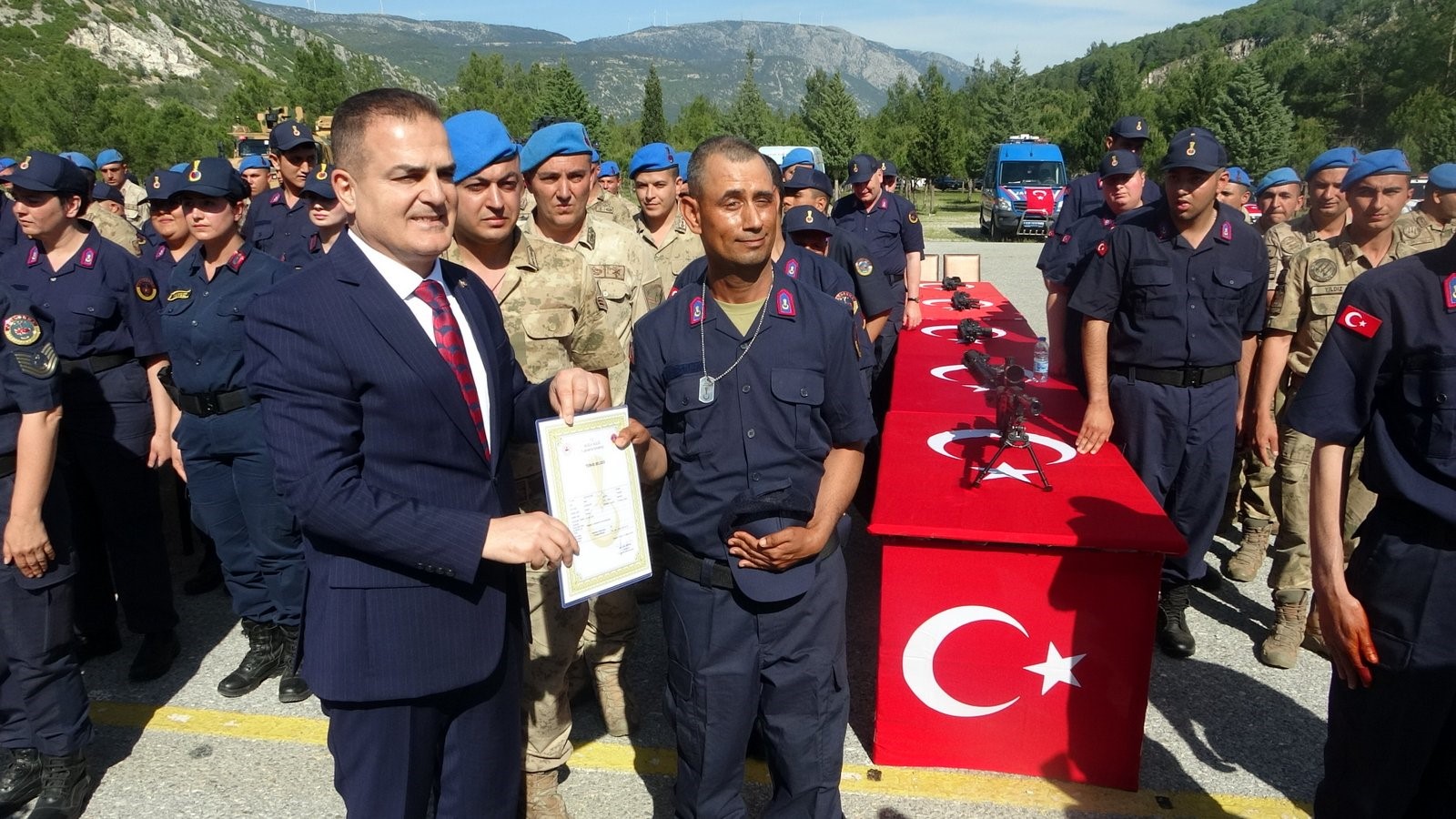 Muglada Ozel Bireylere Temsili Askerlik (2)