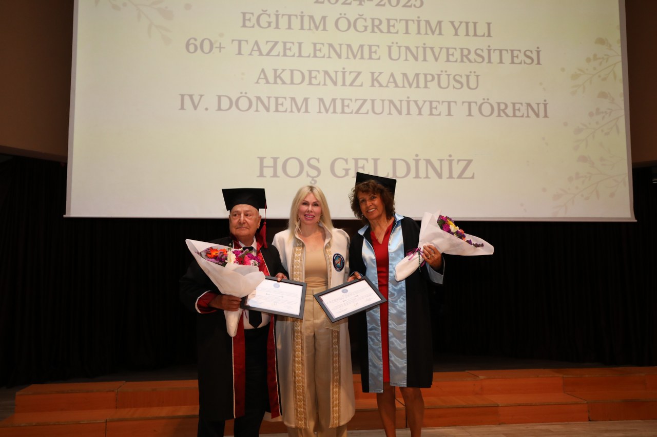Özlenen Özkan (1)