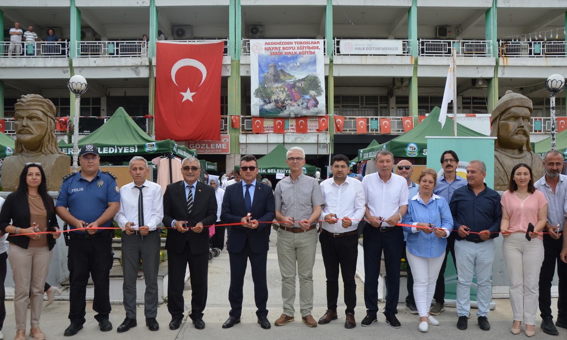 Serikte Halk Egitim Sergisi Acildi 734995 217071 (Large)