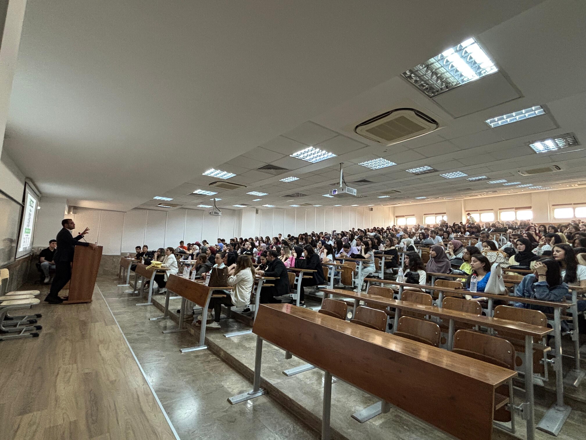 Türkiye Internette Ne Kadar Zaman Geçiyor (2)