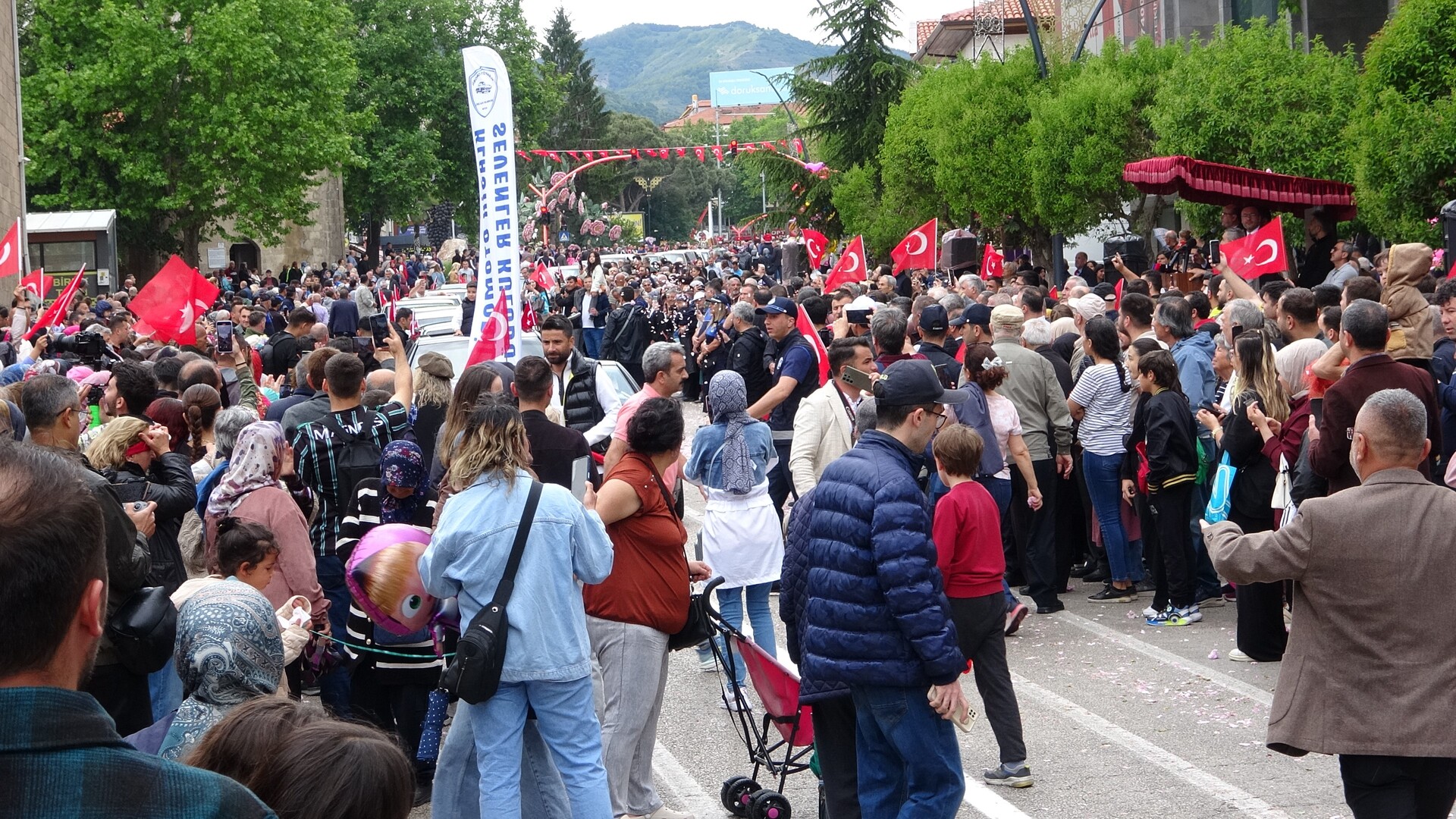 Uluslararasi Gul Festivali (4)